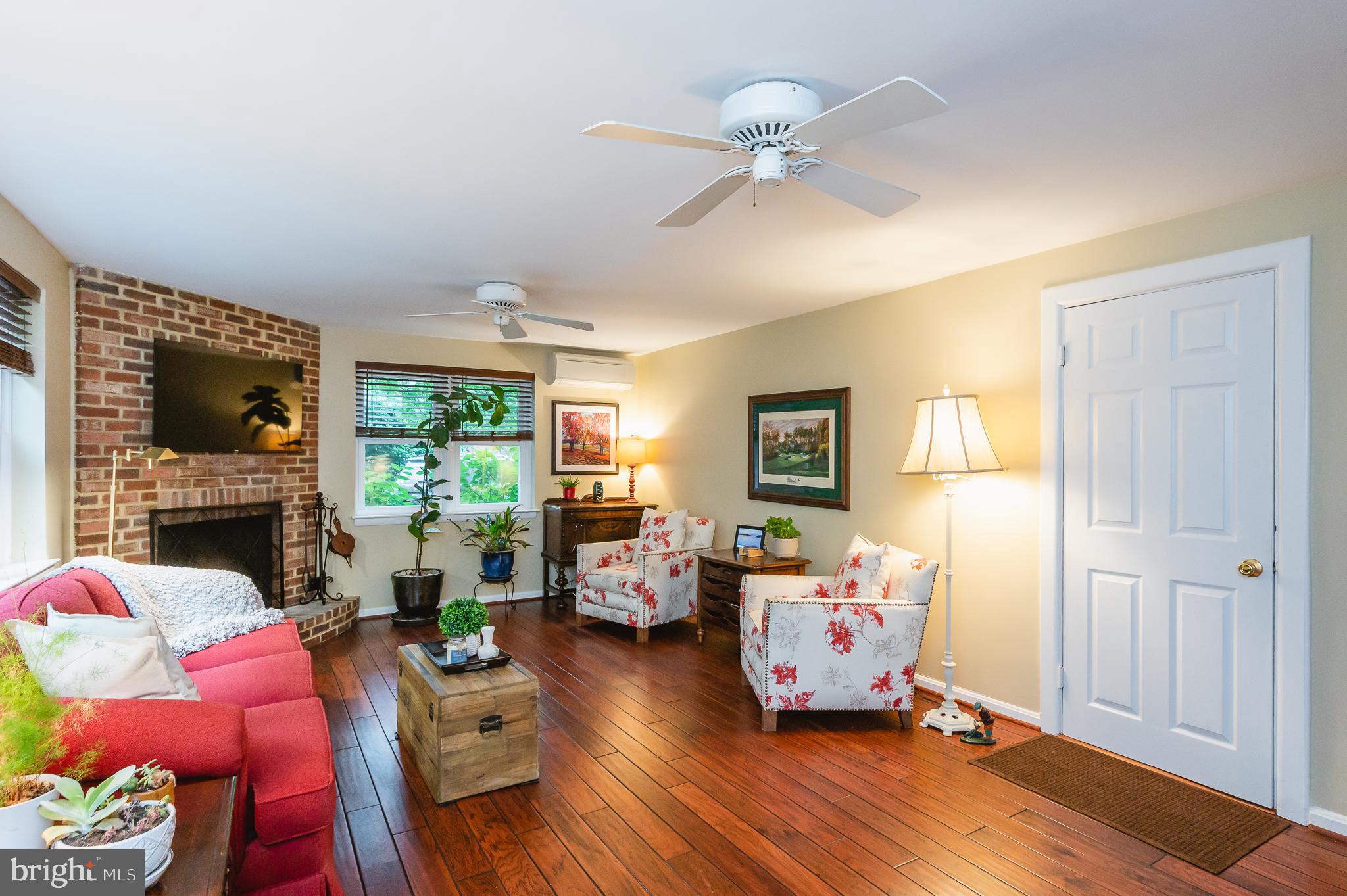 WOODBROOK VILLAGE - Residential