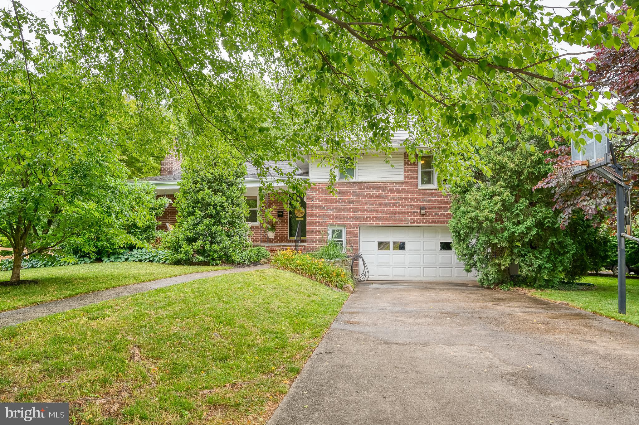 WOODBROOK VILLAGE - Residential