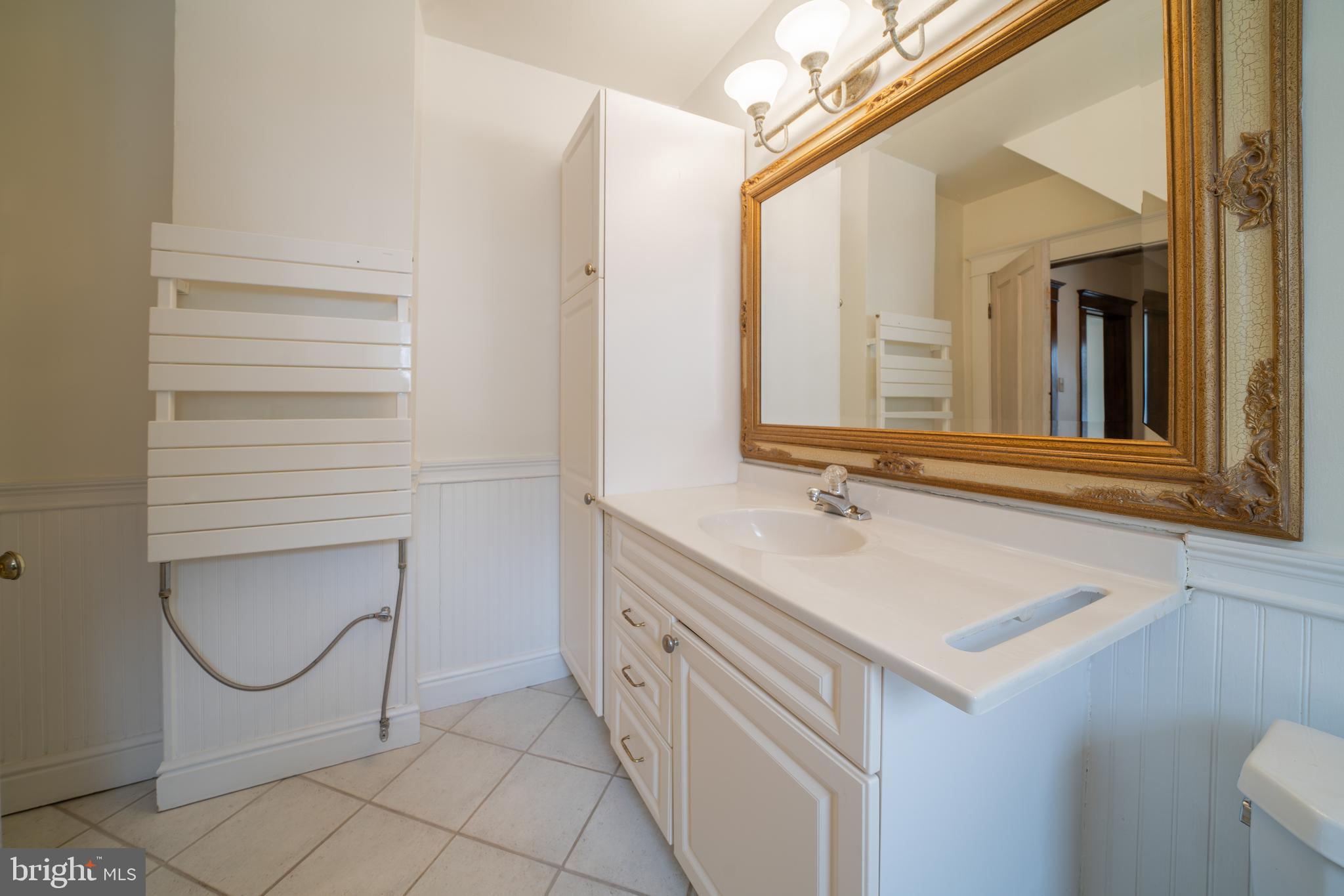 NORTH END - Residential