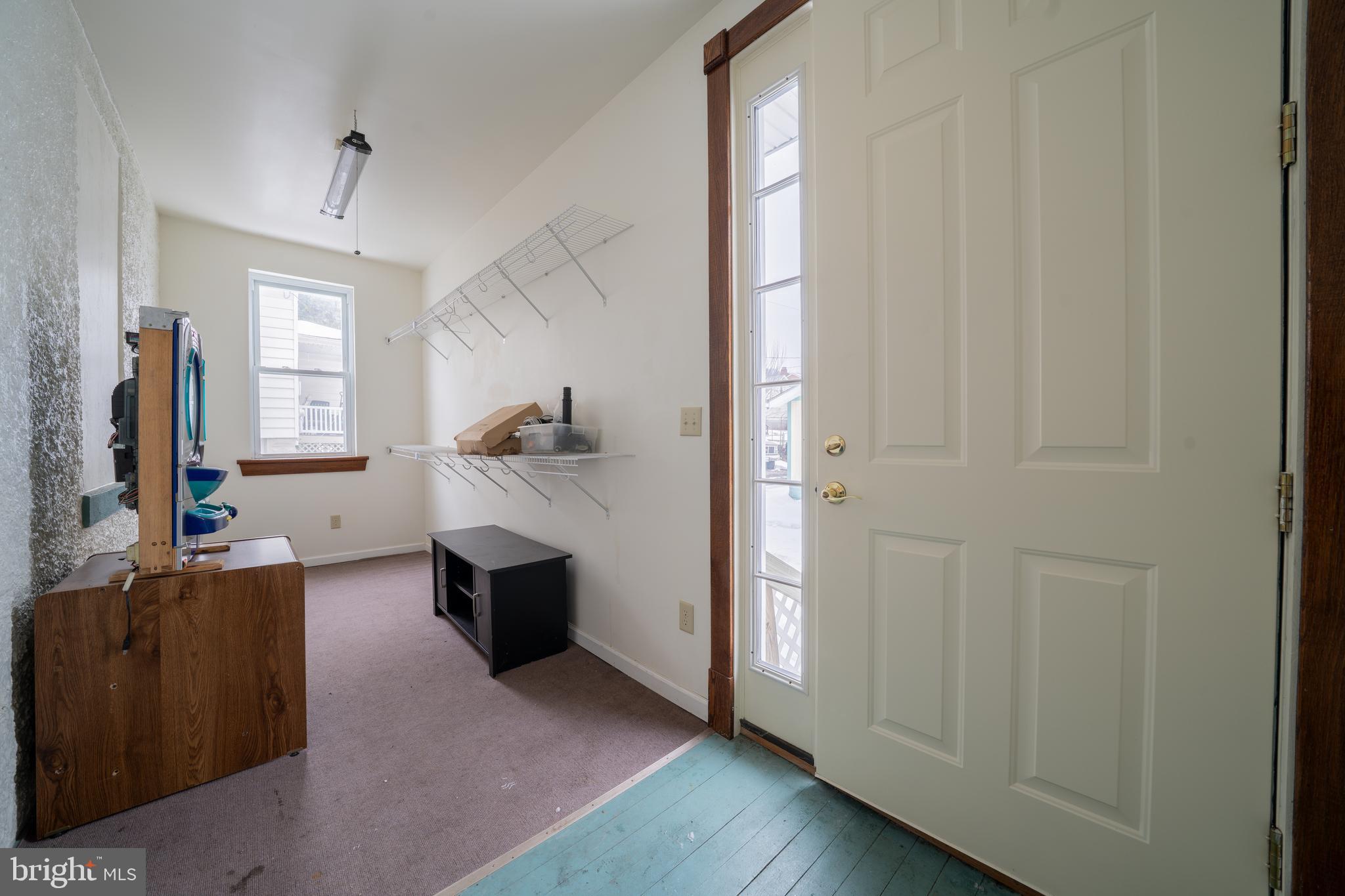 NORTH END - Residential