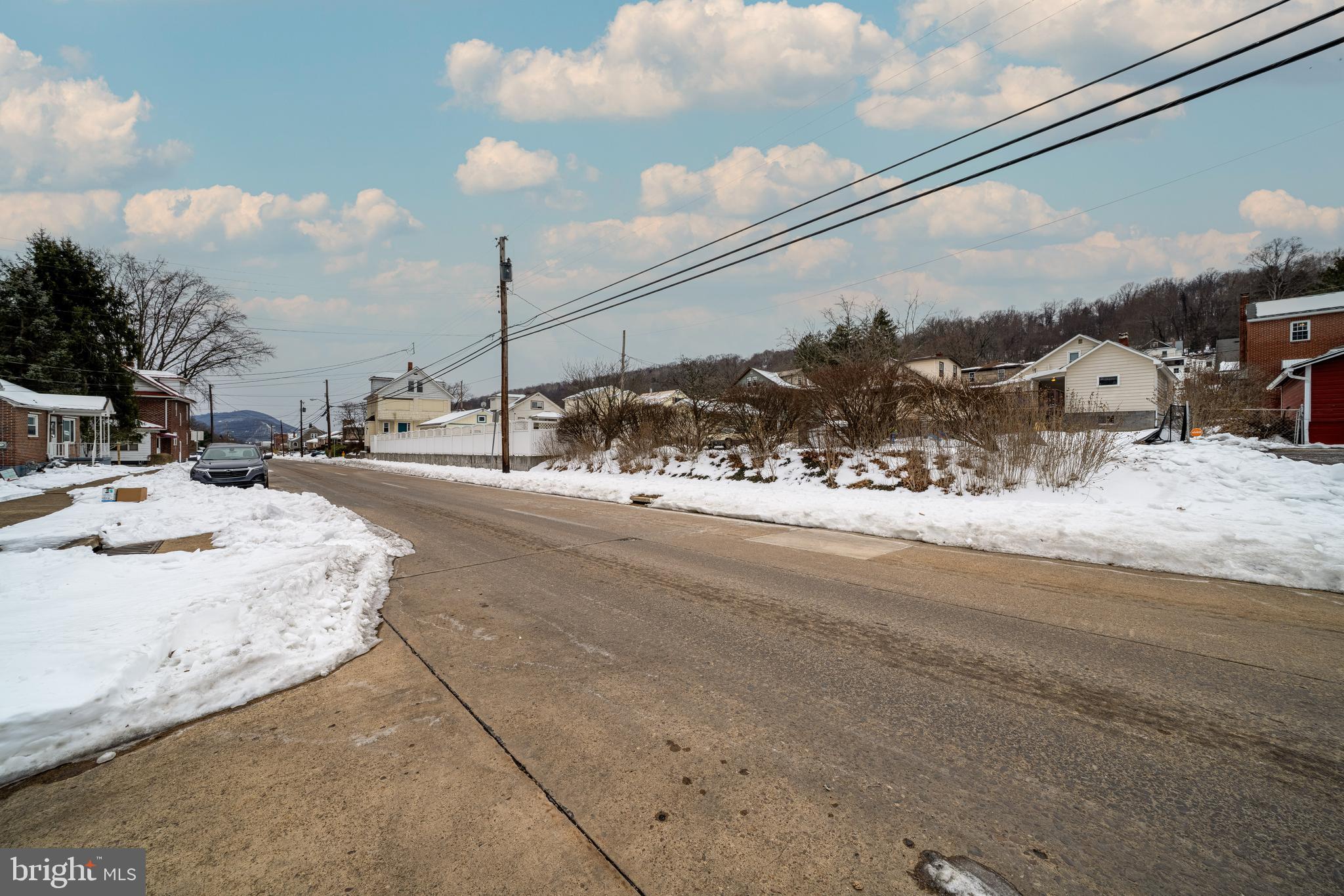 NORTH END - Residential