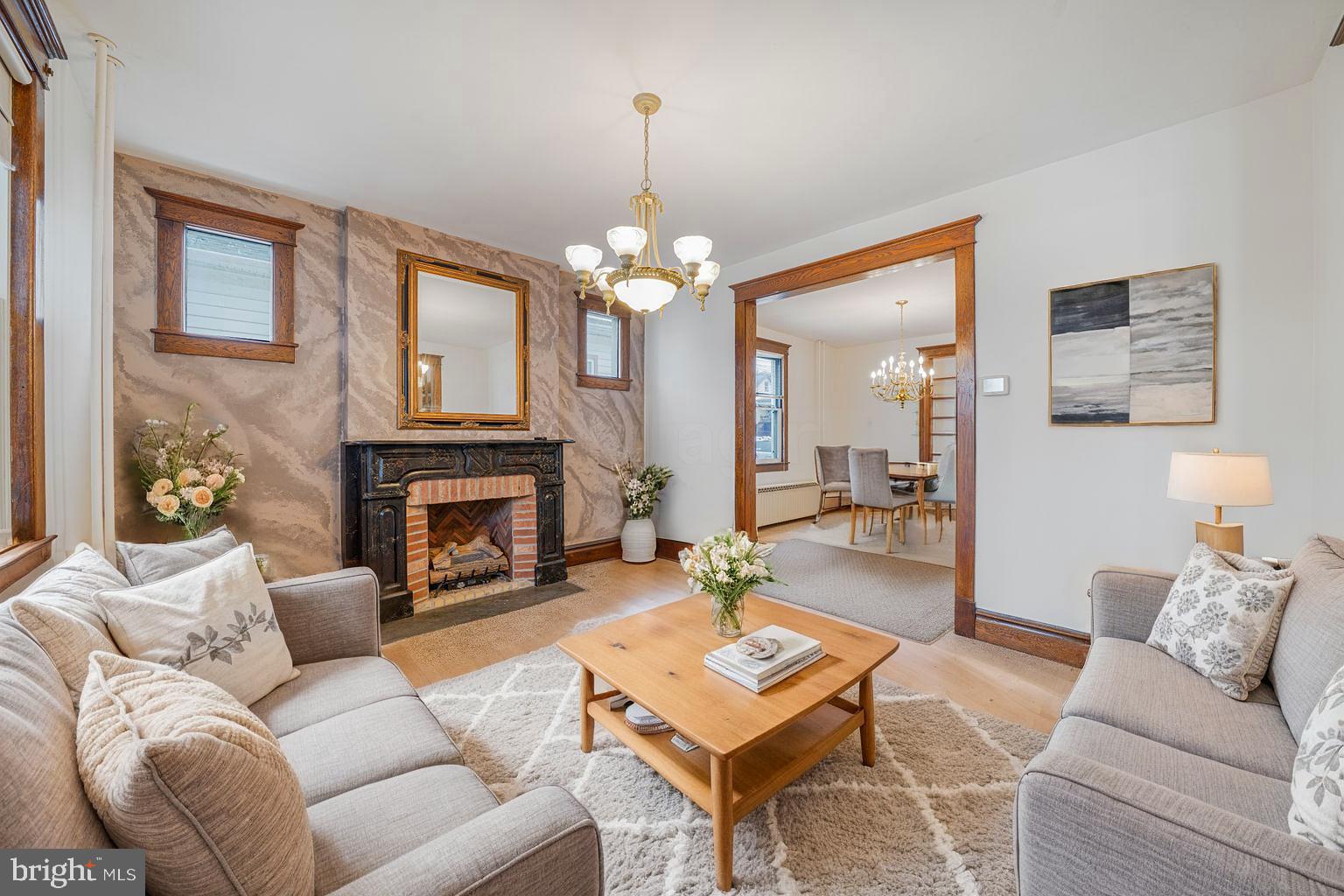 NORTH END - Residential