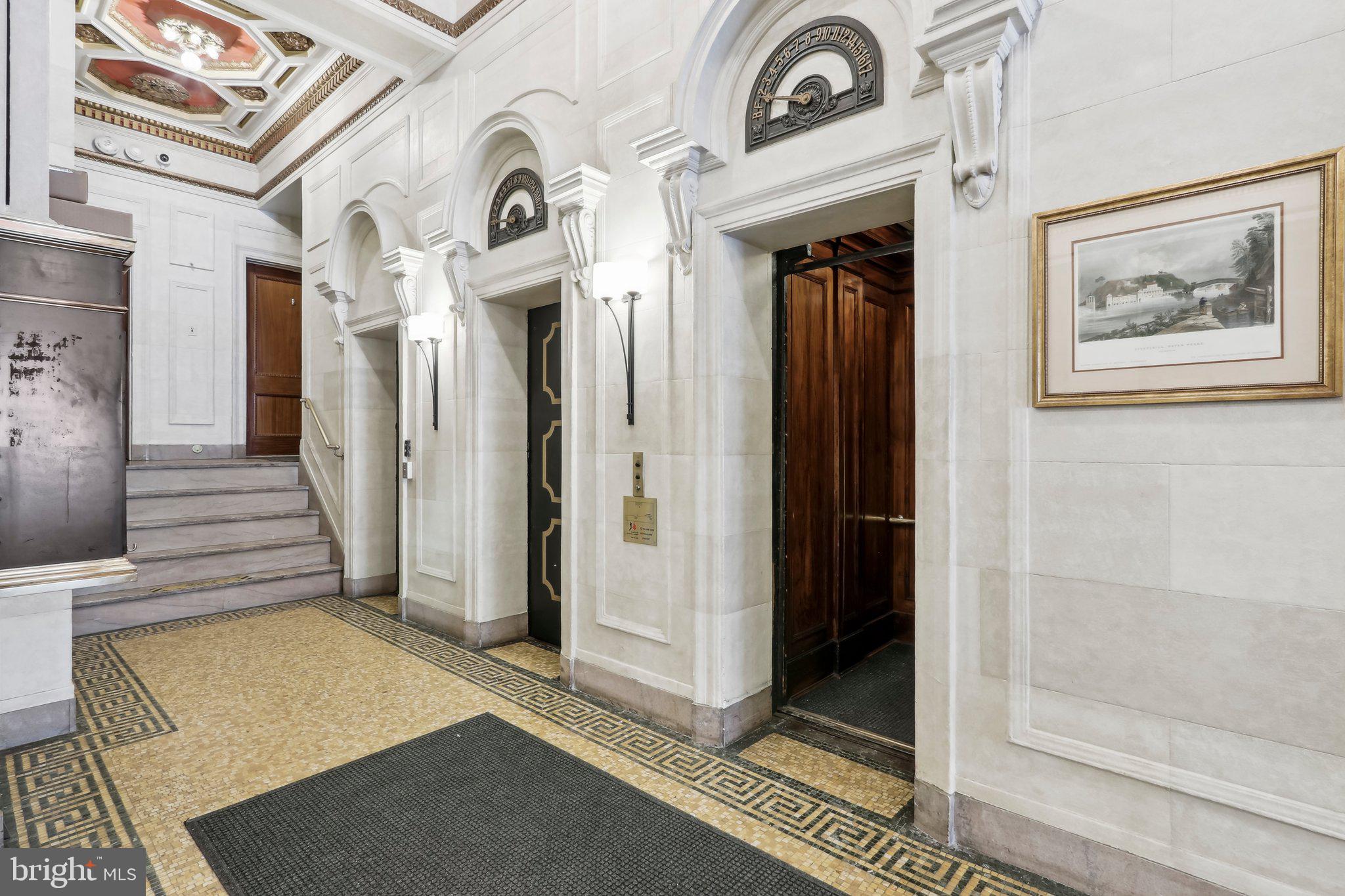 1830 RITTENHOUSE SQUARE 2C