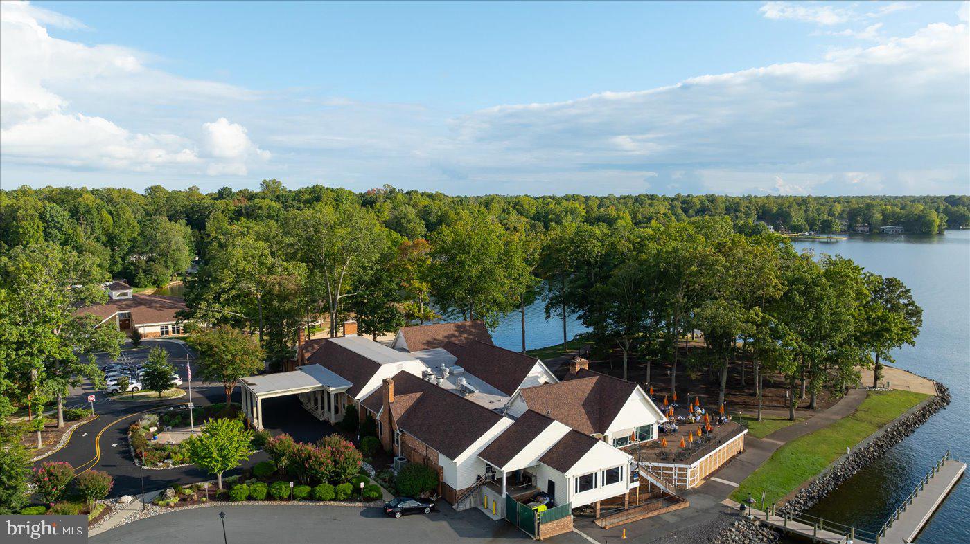 LAKE OF THE WOODS - Residential