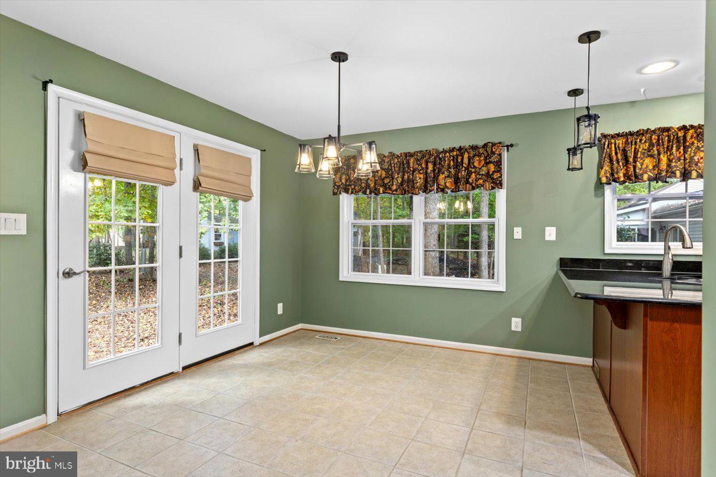 LAKE OF THE WOODS - Residential