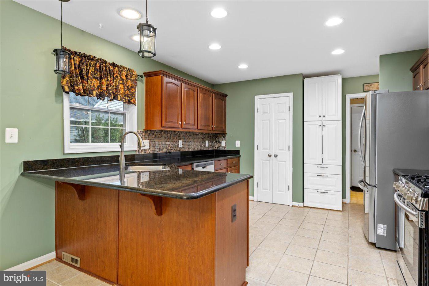 LAKE OF THE WOODS - Residential