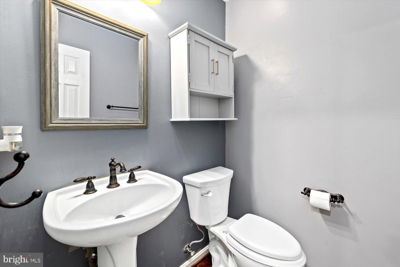 LAKE OF THE WOODS - Residential