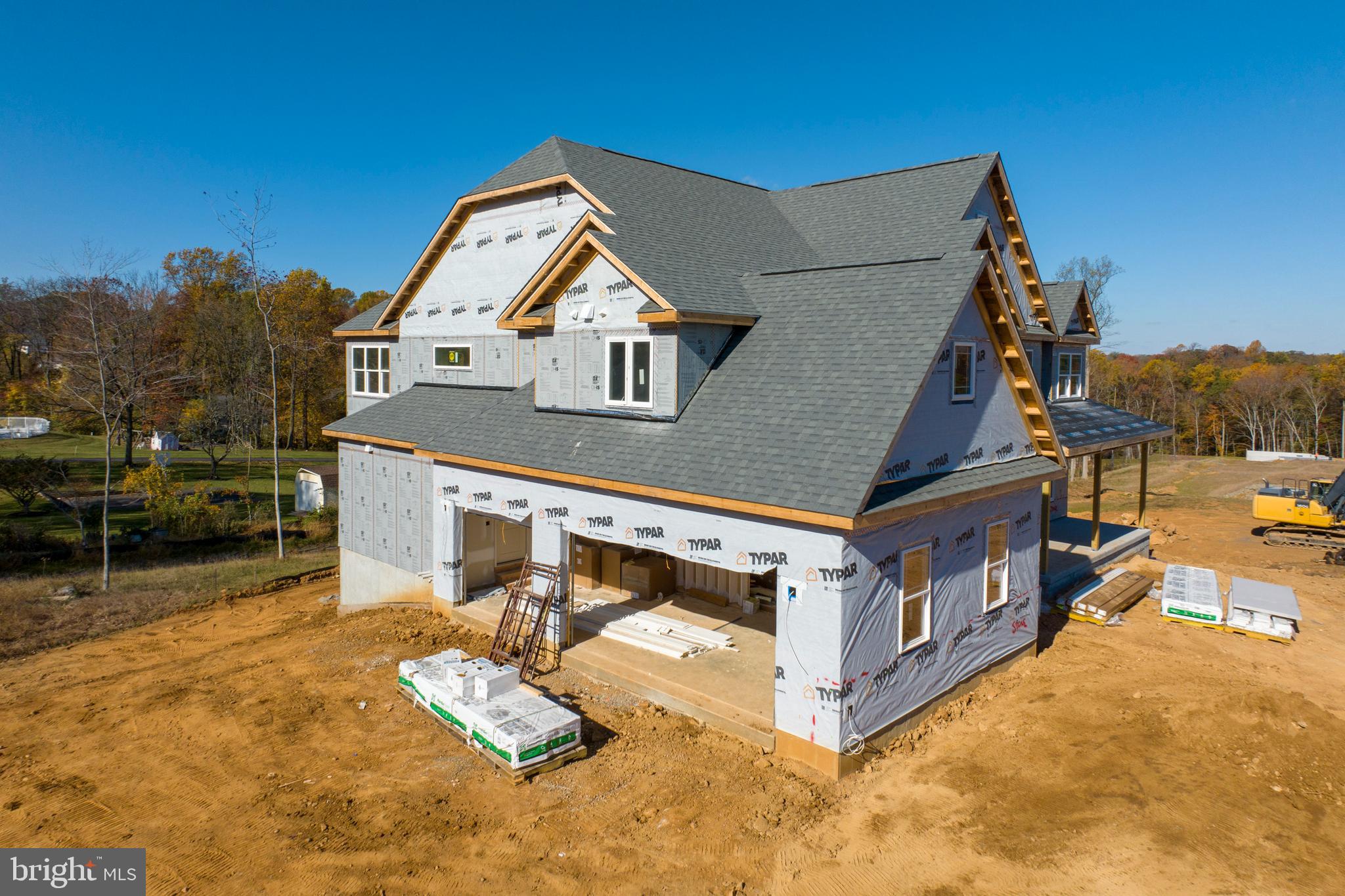 GARNET POINTE - Residential