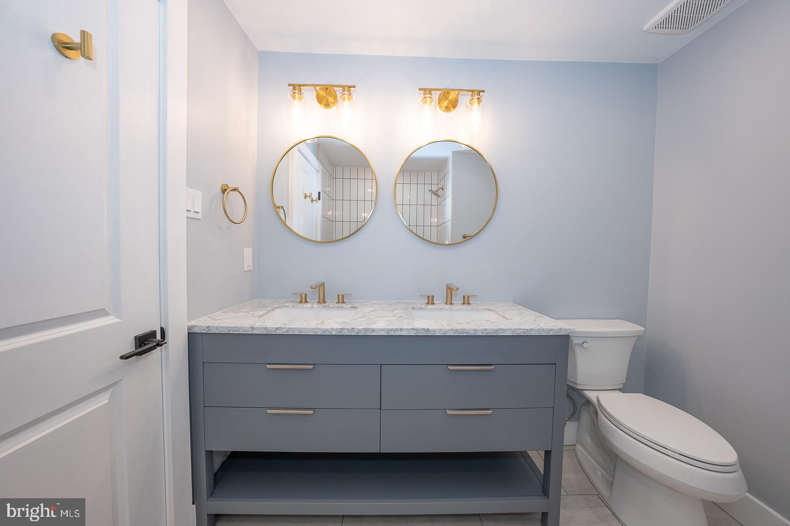 THE SUMMIT - Residential