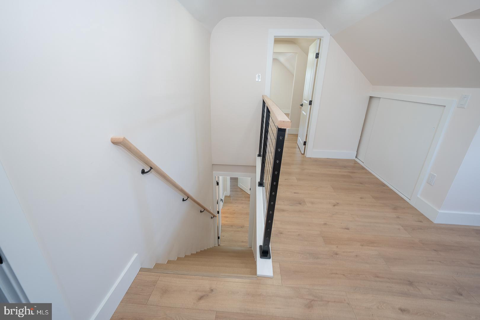 THE SUMMIT - Residential