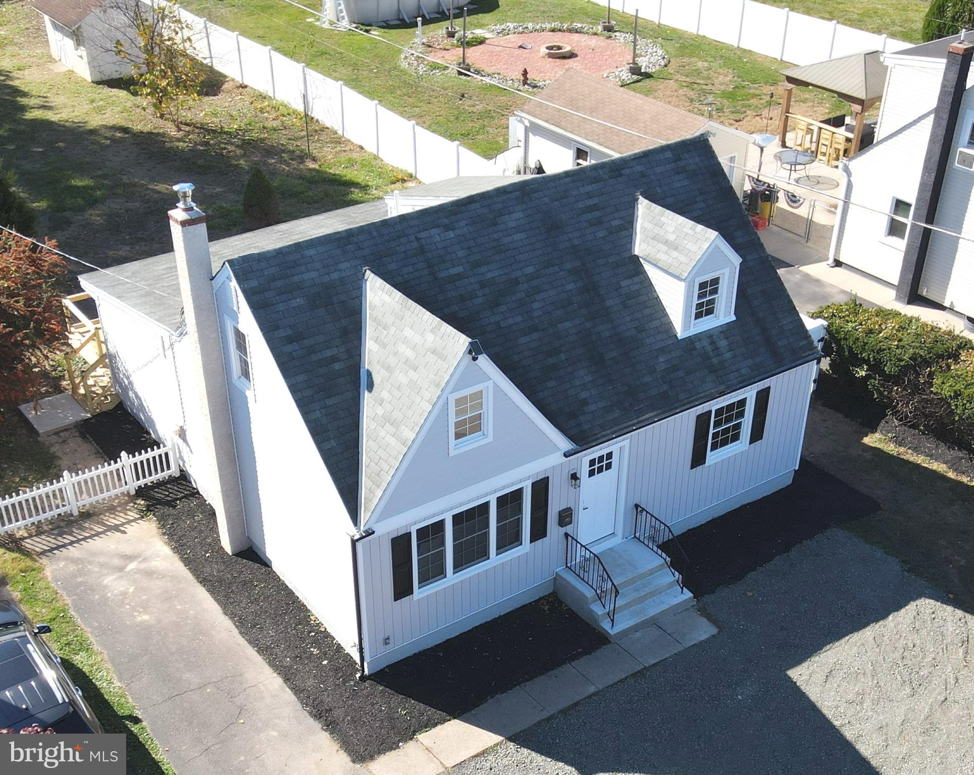 THE SUMMIT - Residential