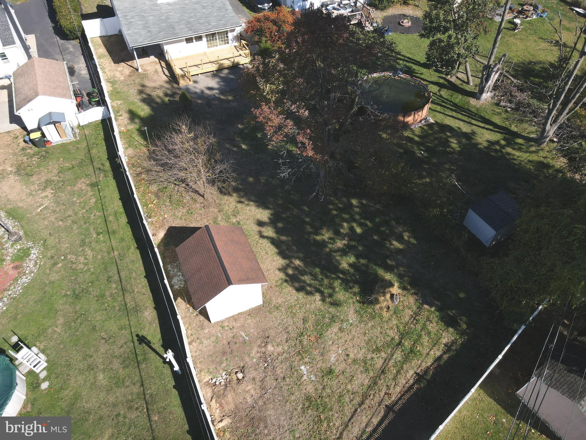 THE SUMMIT - Residential