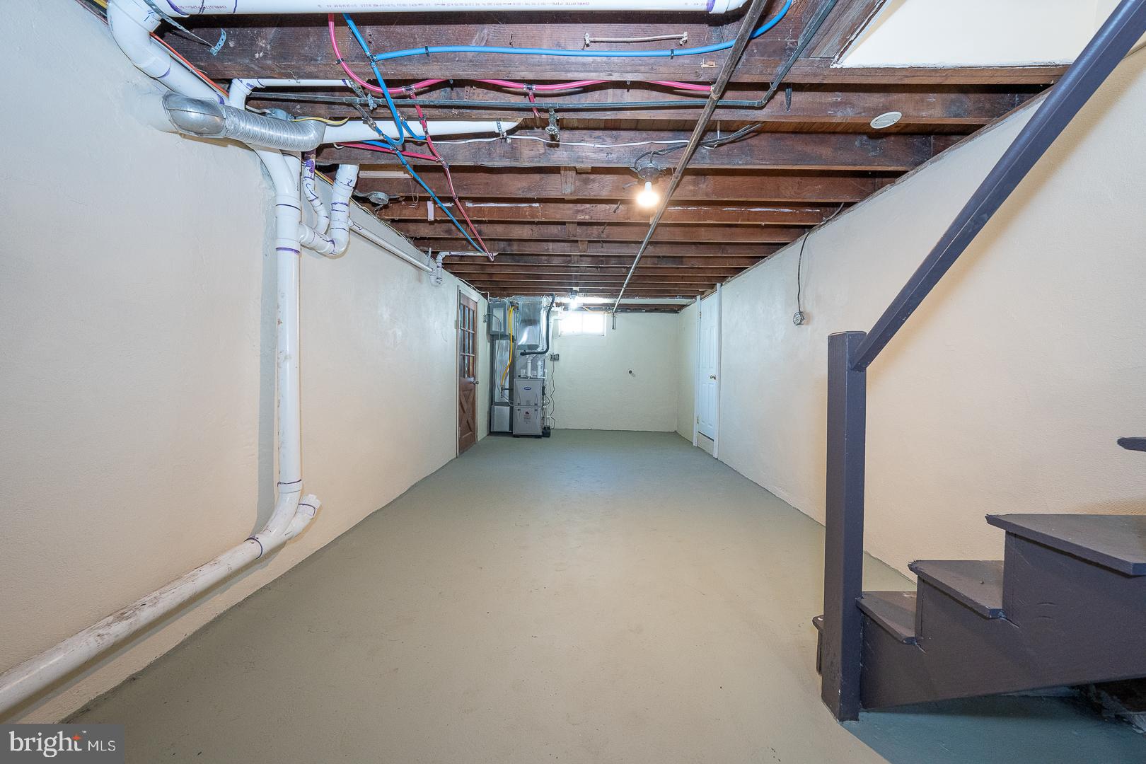 THE SUMMIT - Residential