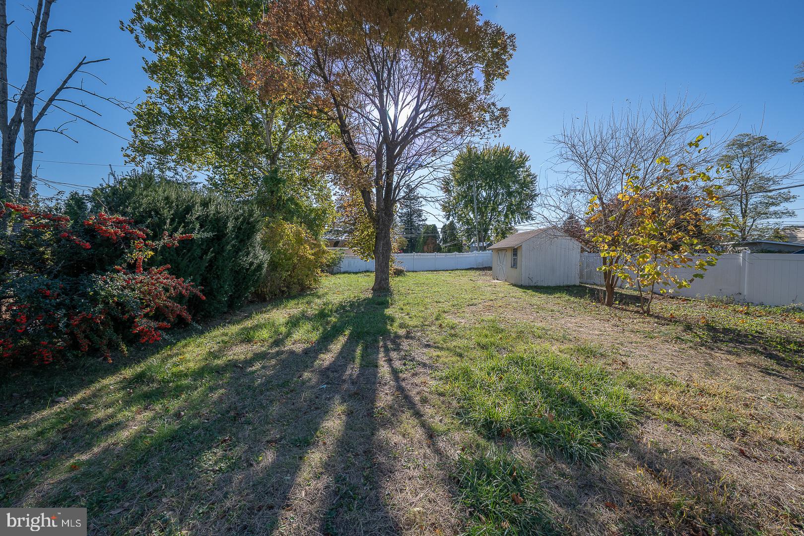 THE SUMMIT - Residential