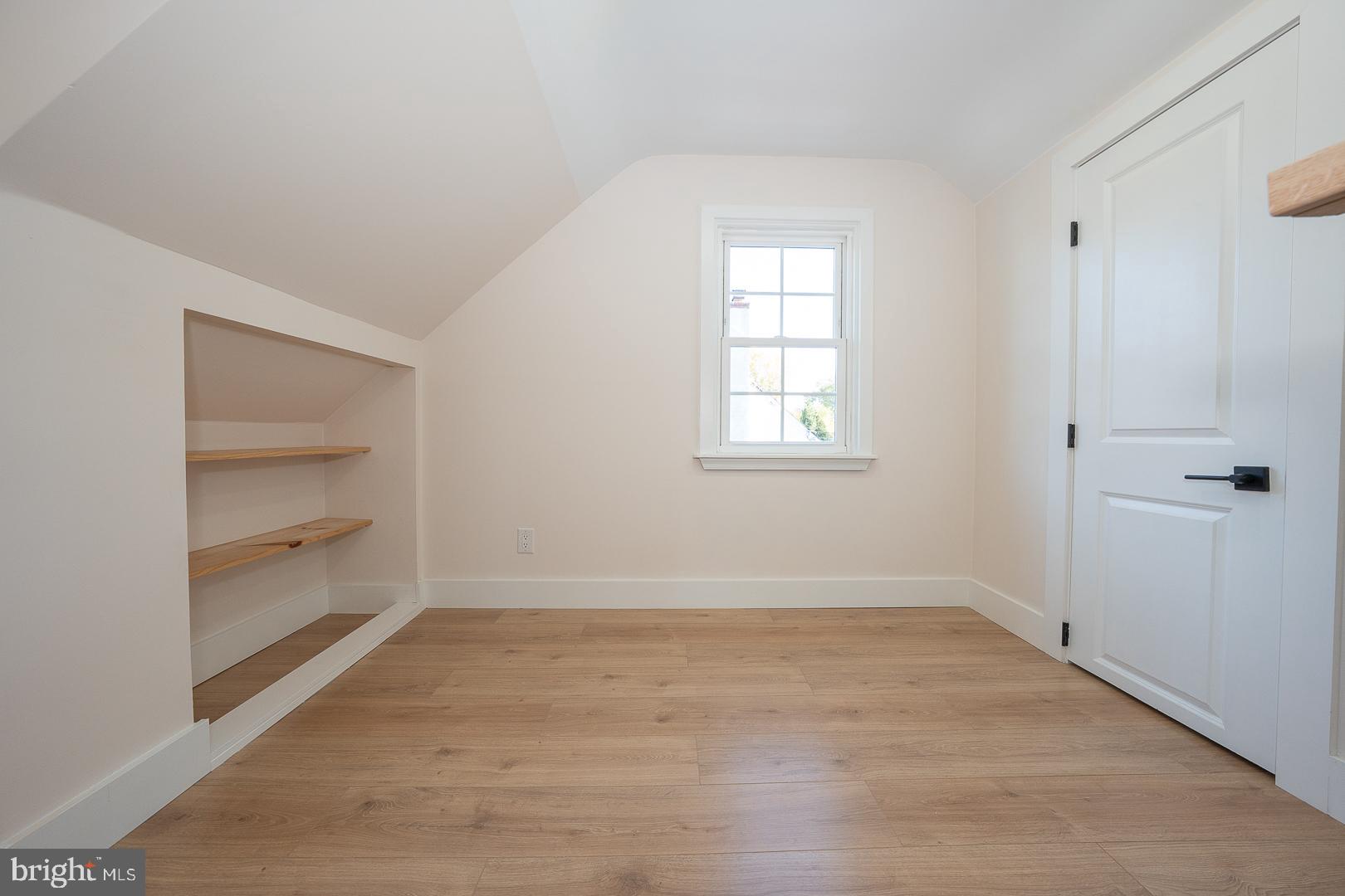 THE SUMMIT - Residential