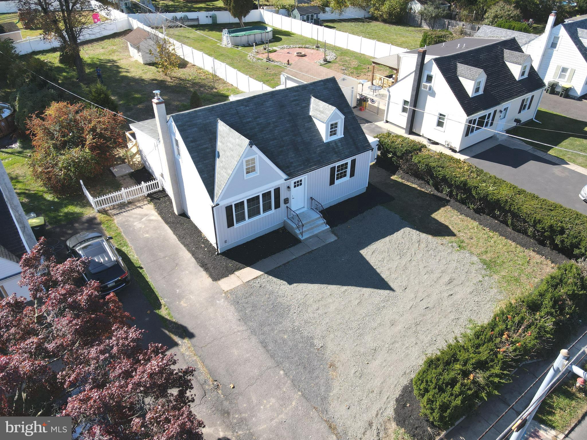 THE SUMMIT - Residential