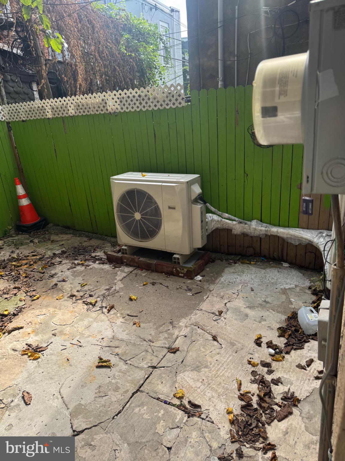 HARROWGATE - Residential