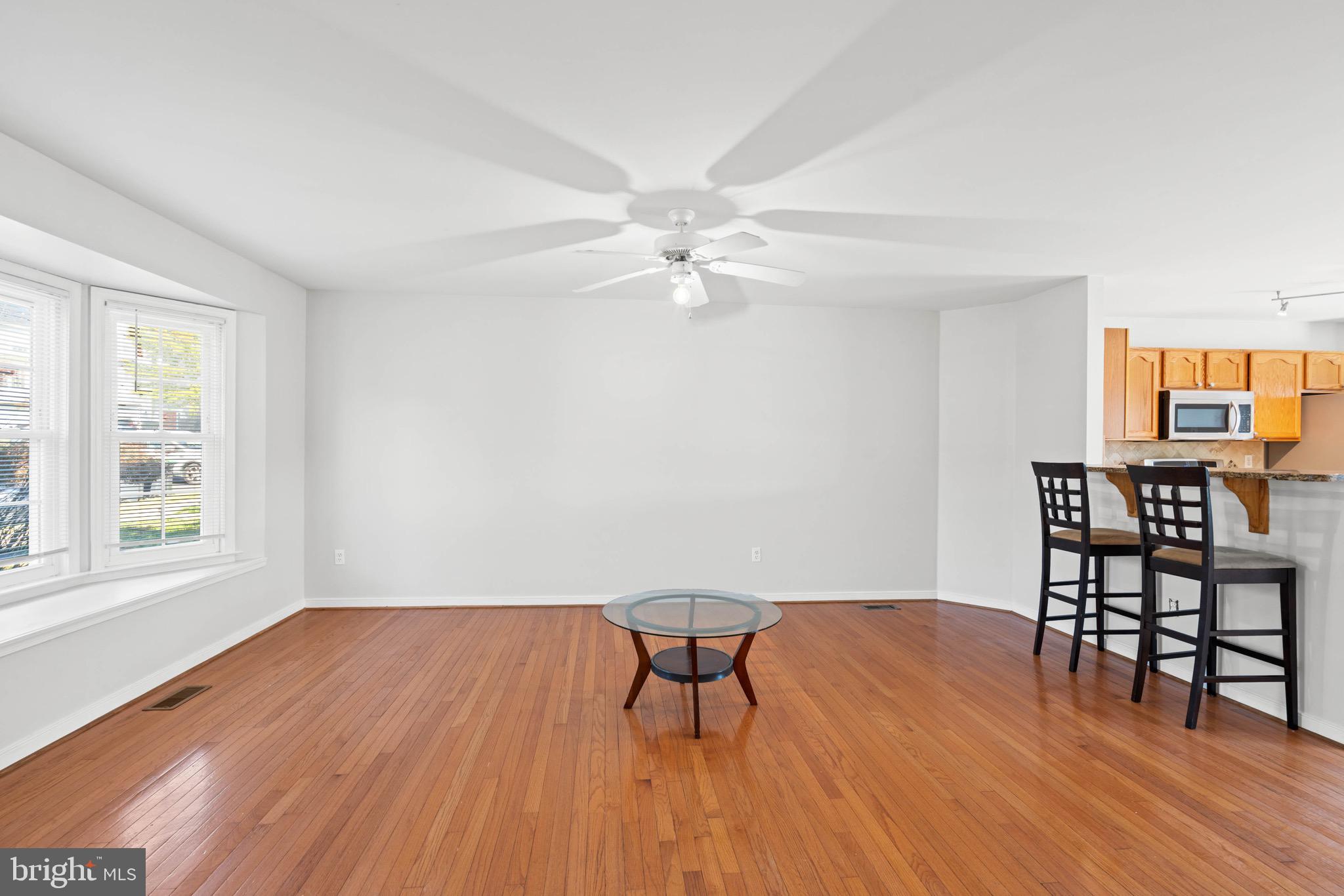 STONE RIVER - Residential Lease