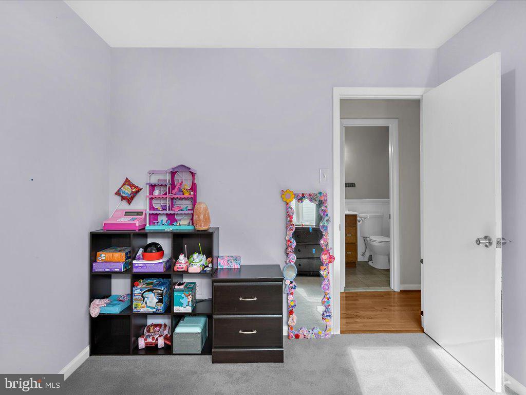 TURF VALLEY - Residential