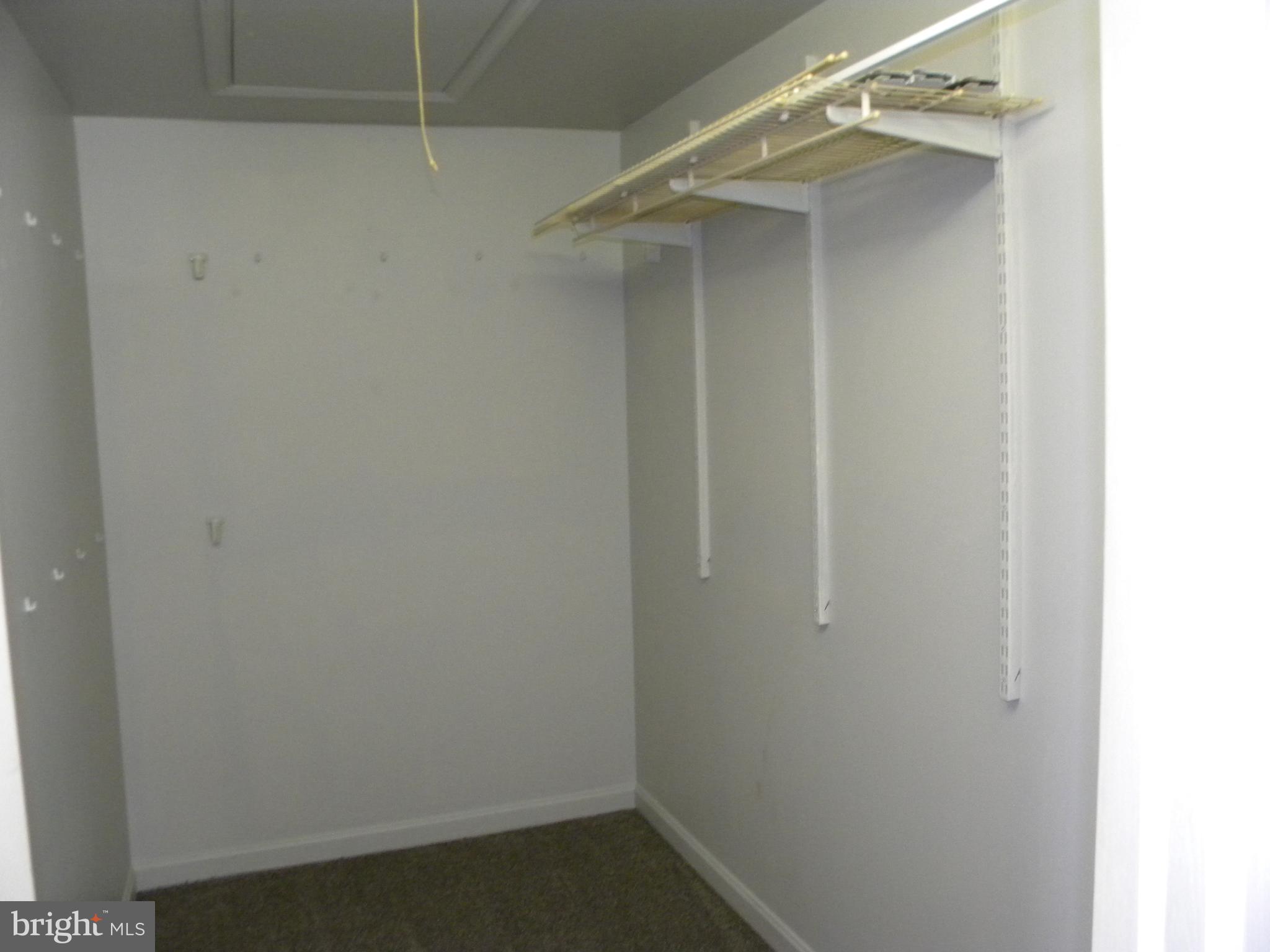 CHERRINGTON - Residential