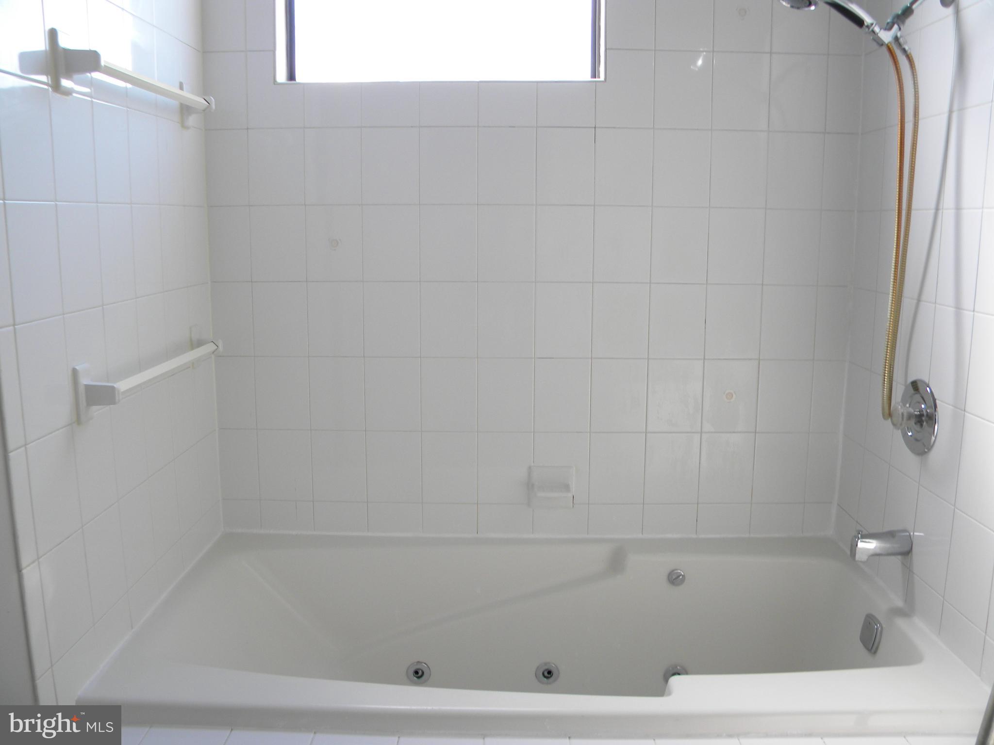 CHERRINGTON - Residential