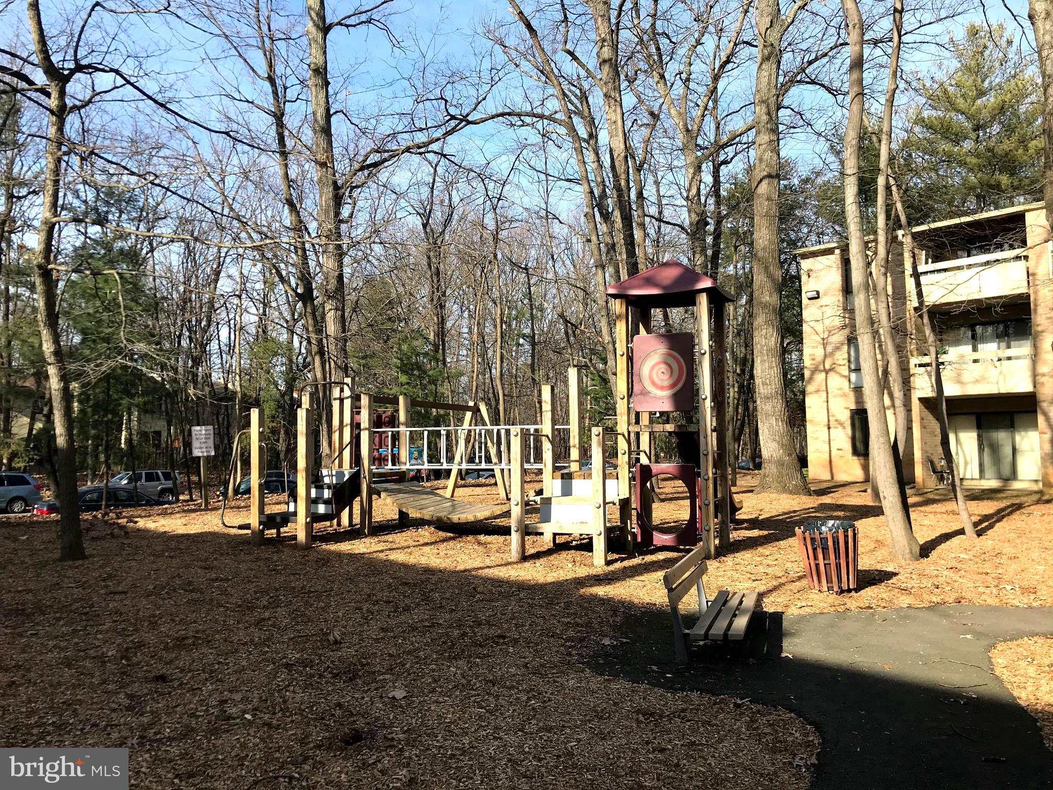 GLENVALE CONDO - Residential Lease