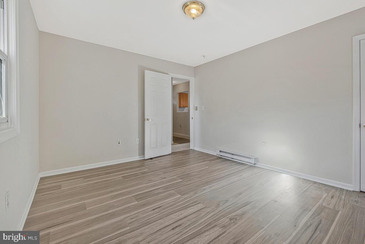 WEST LANHAM HILLS - Residential