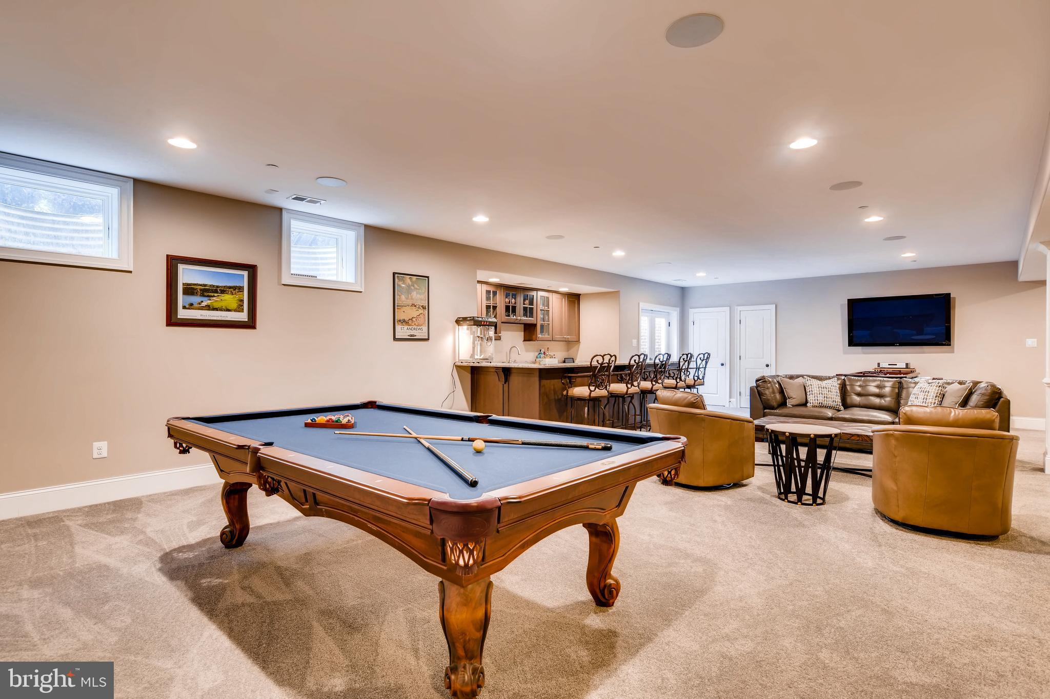 WORTHINGTON GREEN - Residential