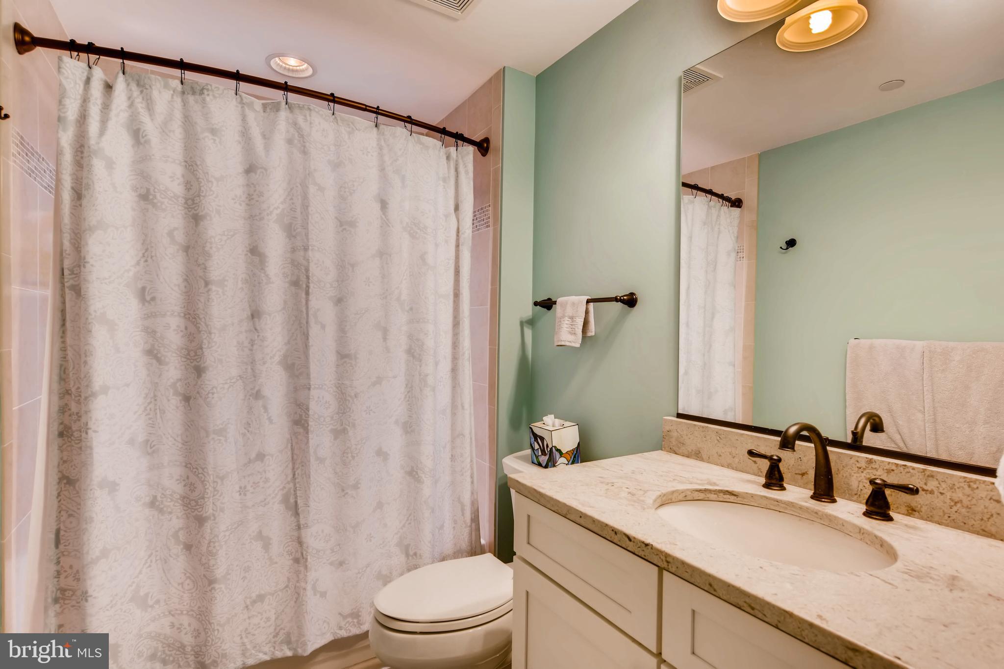 WORTHINGTON GREEN - Residential