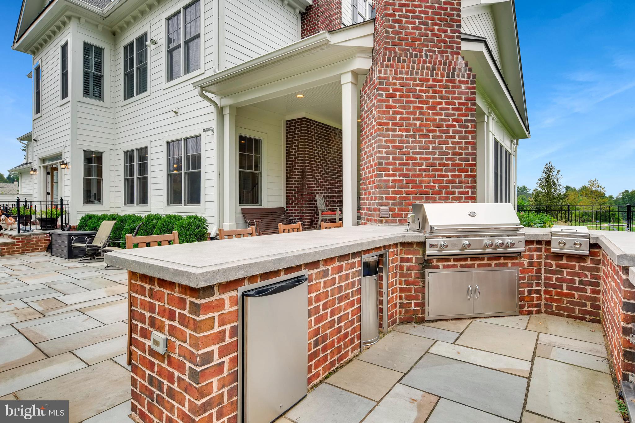 WORTHINGTON GREEN - Residential