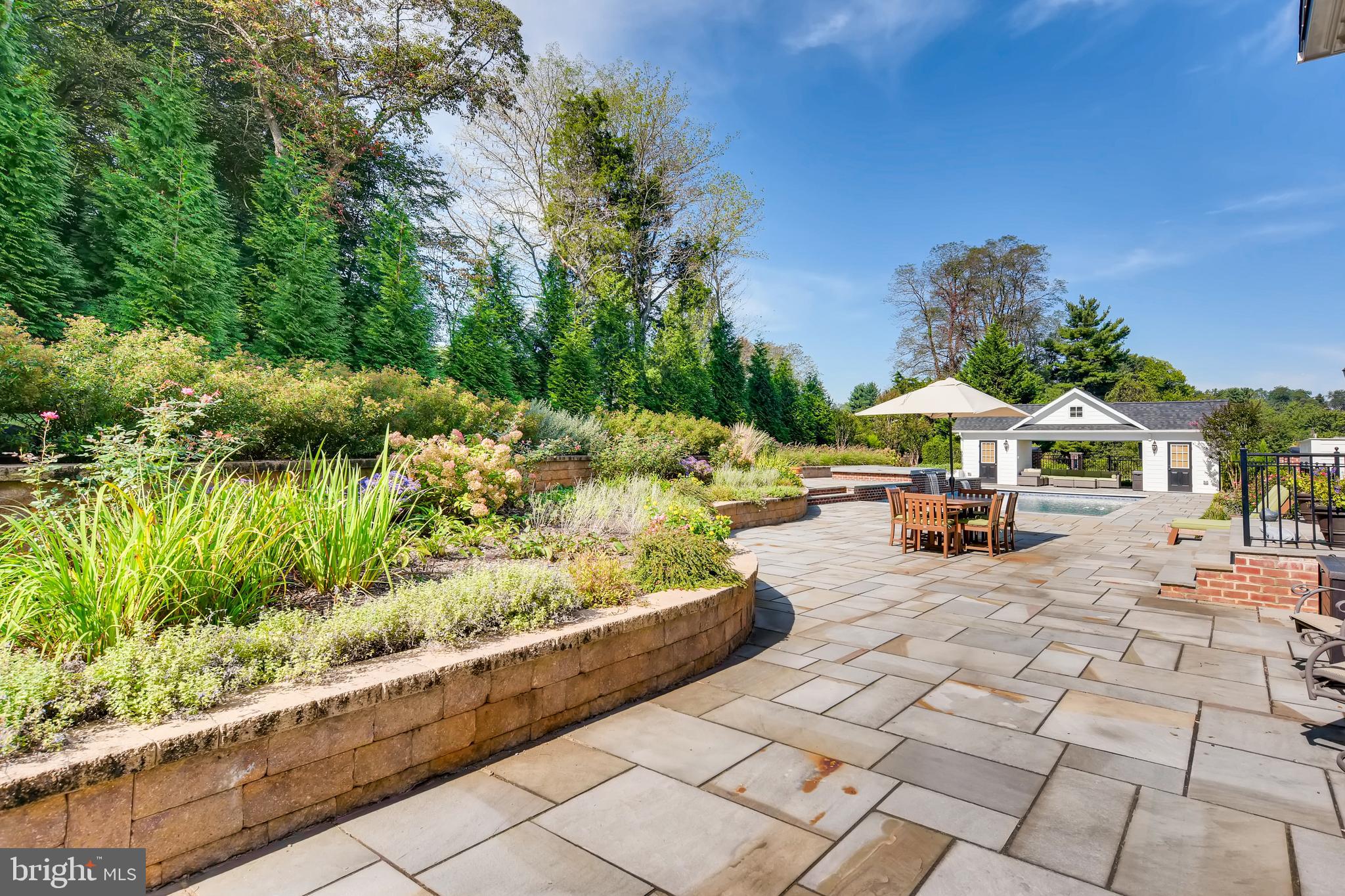 WORTHINGTON GREEN - Residential