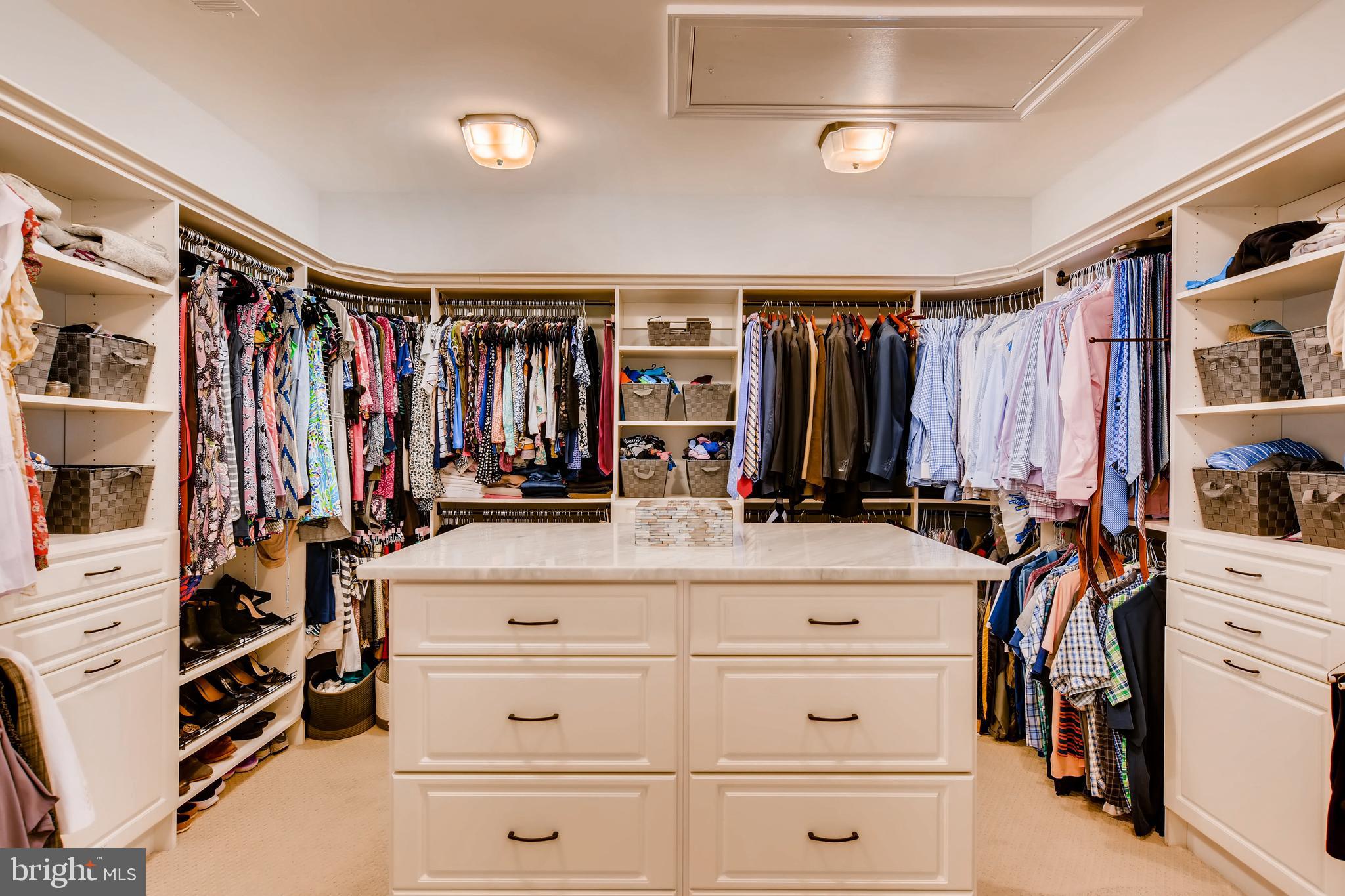 WORTHINGTON GREEN - Residential