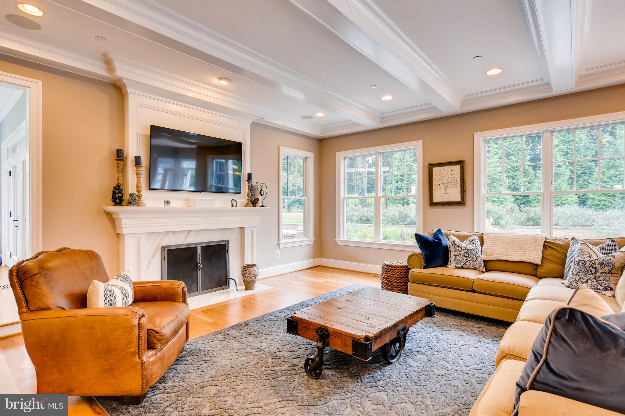 WORTHINGTON GREEN - Residential