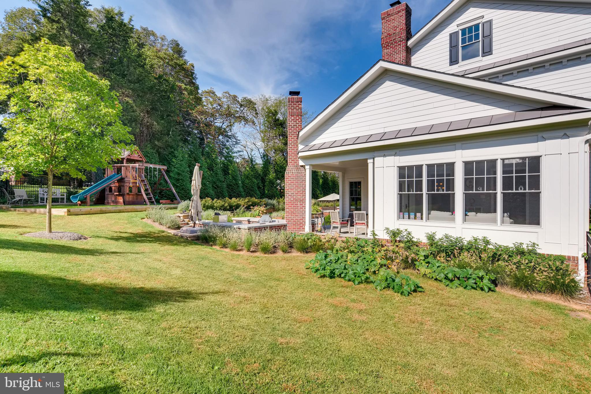 WORTHINGTON GREEN - Residential