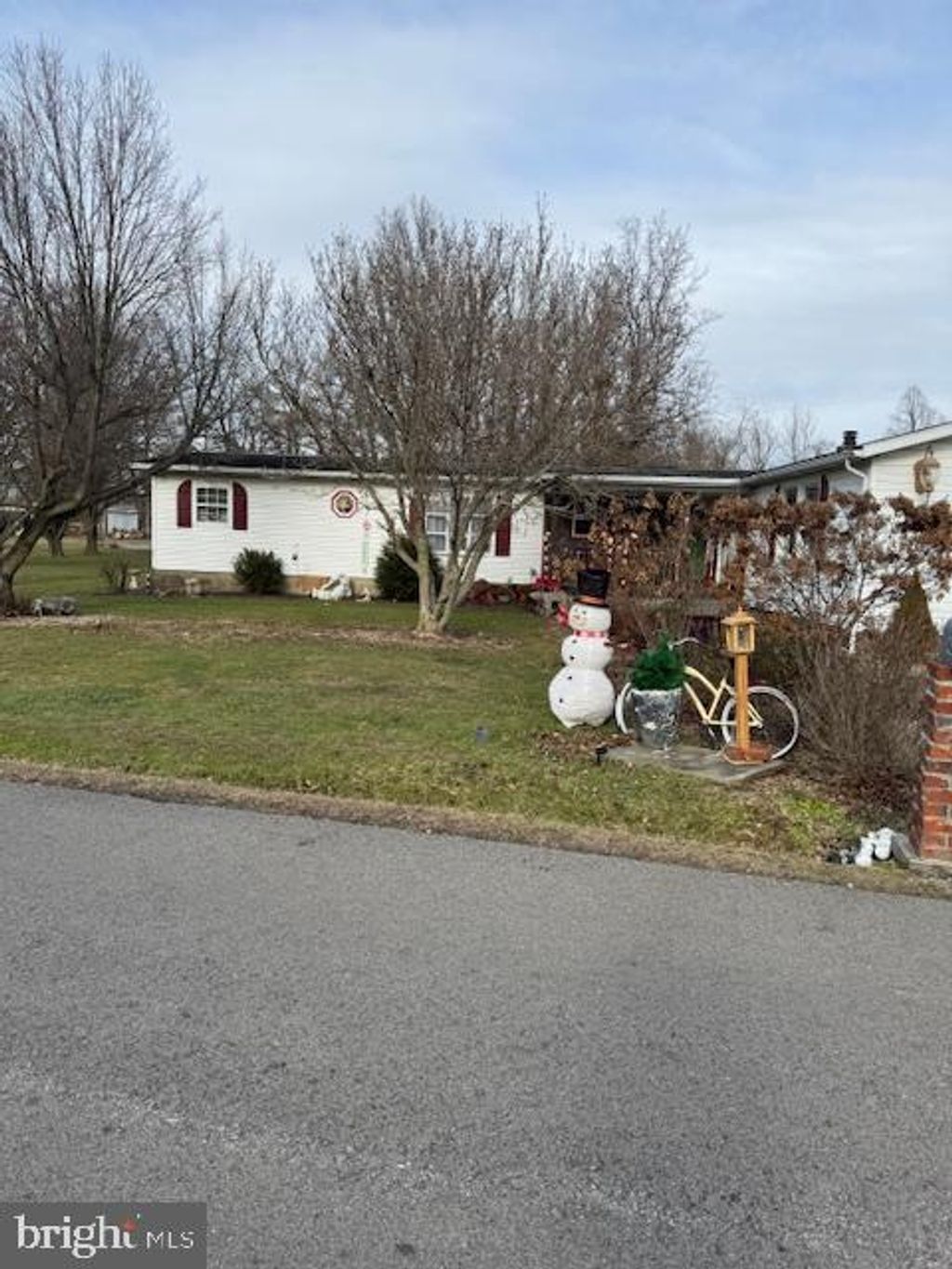 Photo of 409 Oak Street, HOPWOOD, PA 15445 (MLS # PAFY2000070)