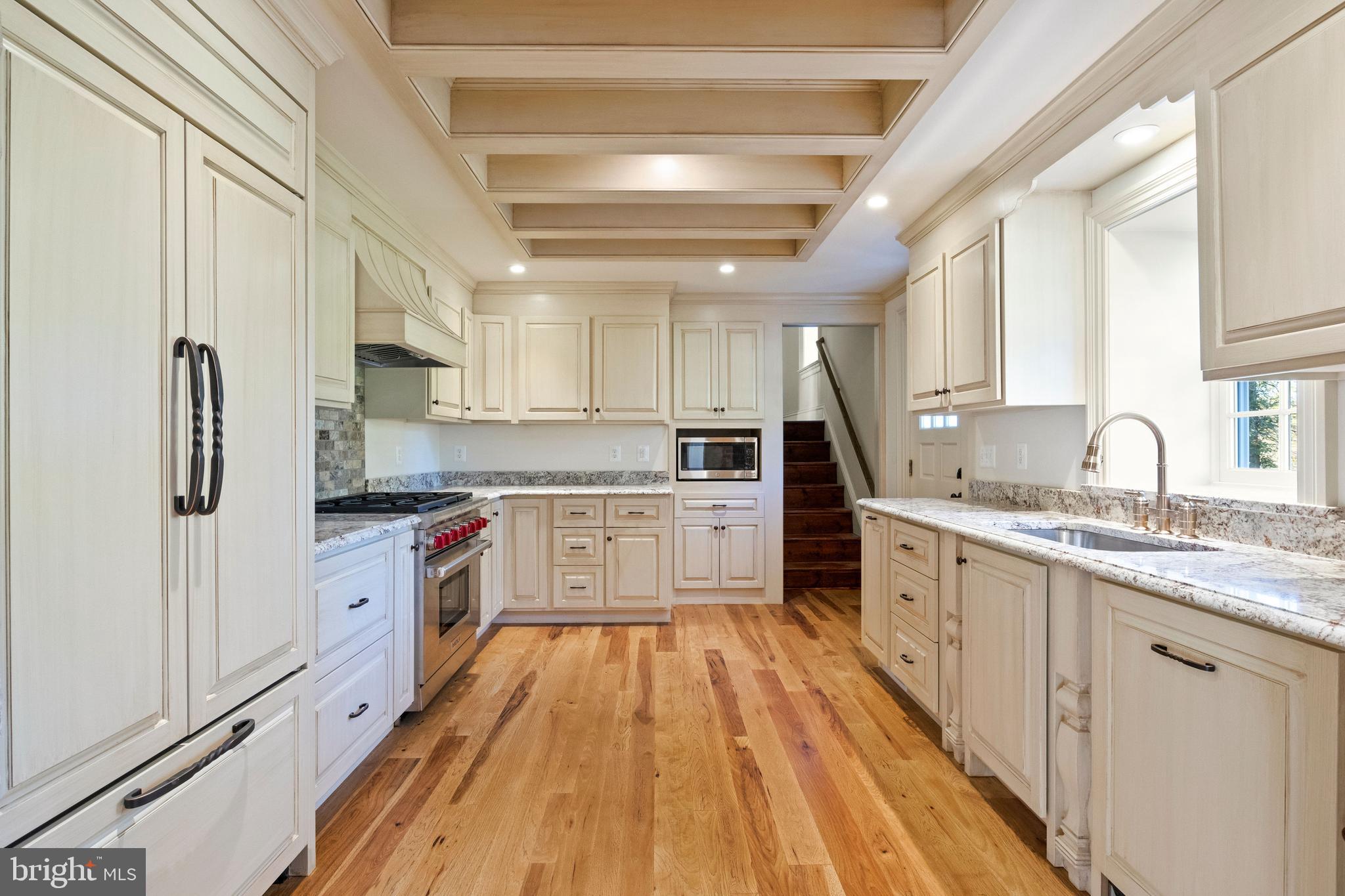 MY LADY'S MANOR - Residential Lease