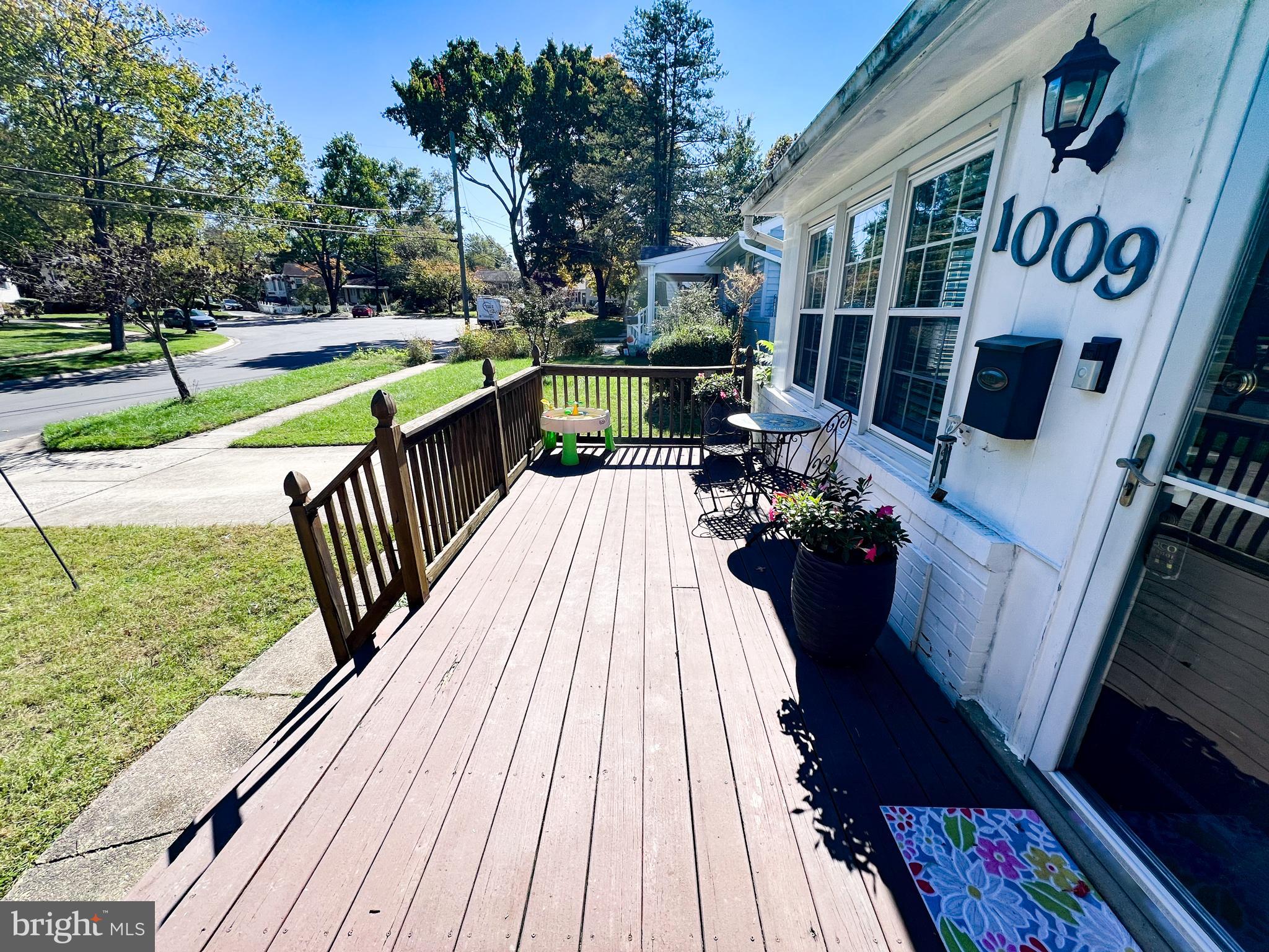 BURGUNDY ESTATES - Residential Lease