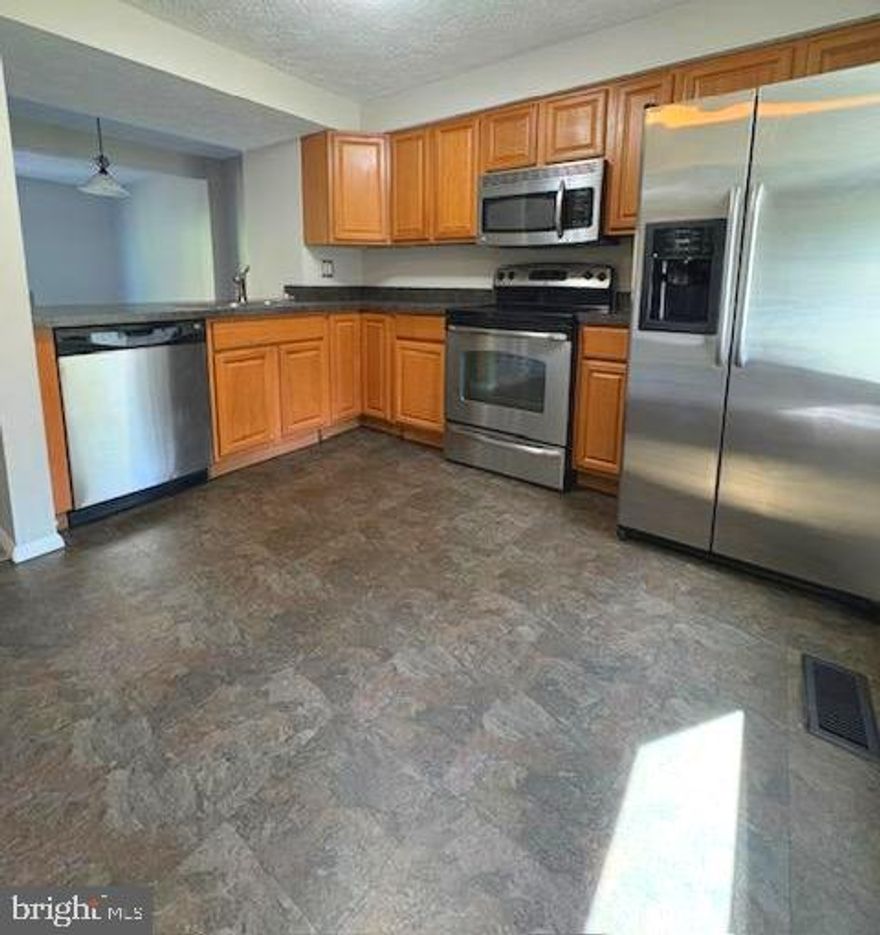 Renovations September 2025!! You Will Love This Beautiful and Move in Ready Townhome in the Sought After Chesterfield Community! 2 beds with the Basement as a possible 3rd! Chesapeake School District! Entire Home Repainted, New Carpet Throughout, Stainlessness Appliances, Huge Deck, Fully Fenced Back Yard and so much more! 2 Community Pools, Walking Trails and Common Areas! Pets case by case
 1st Choice Property Management for Application
www .1choicepropertymanagement. com