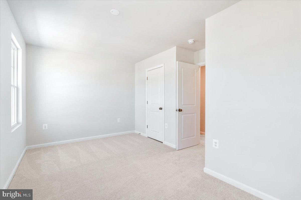 PRESIDENTS POINTE - Residential Lease