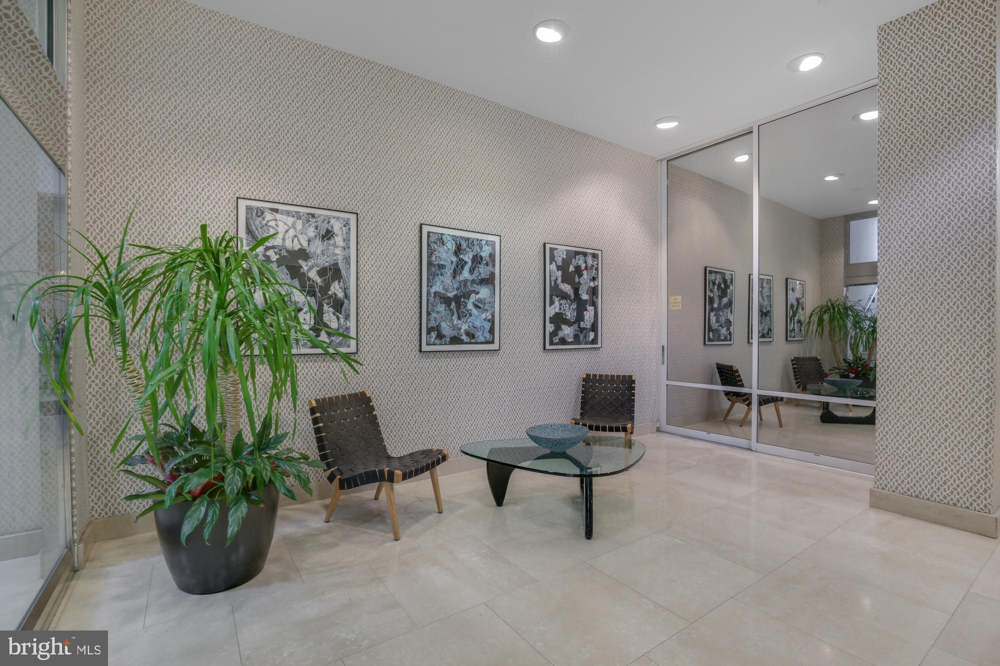 RITTENHOUSE SQUARE - Residential Lease