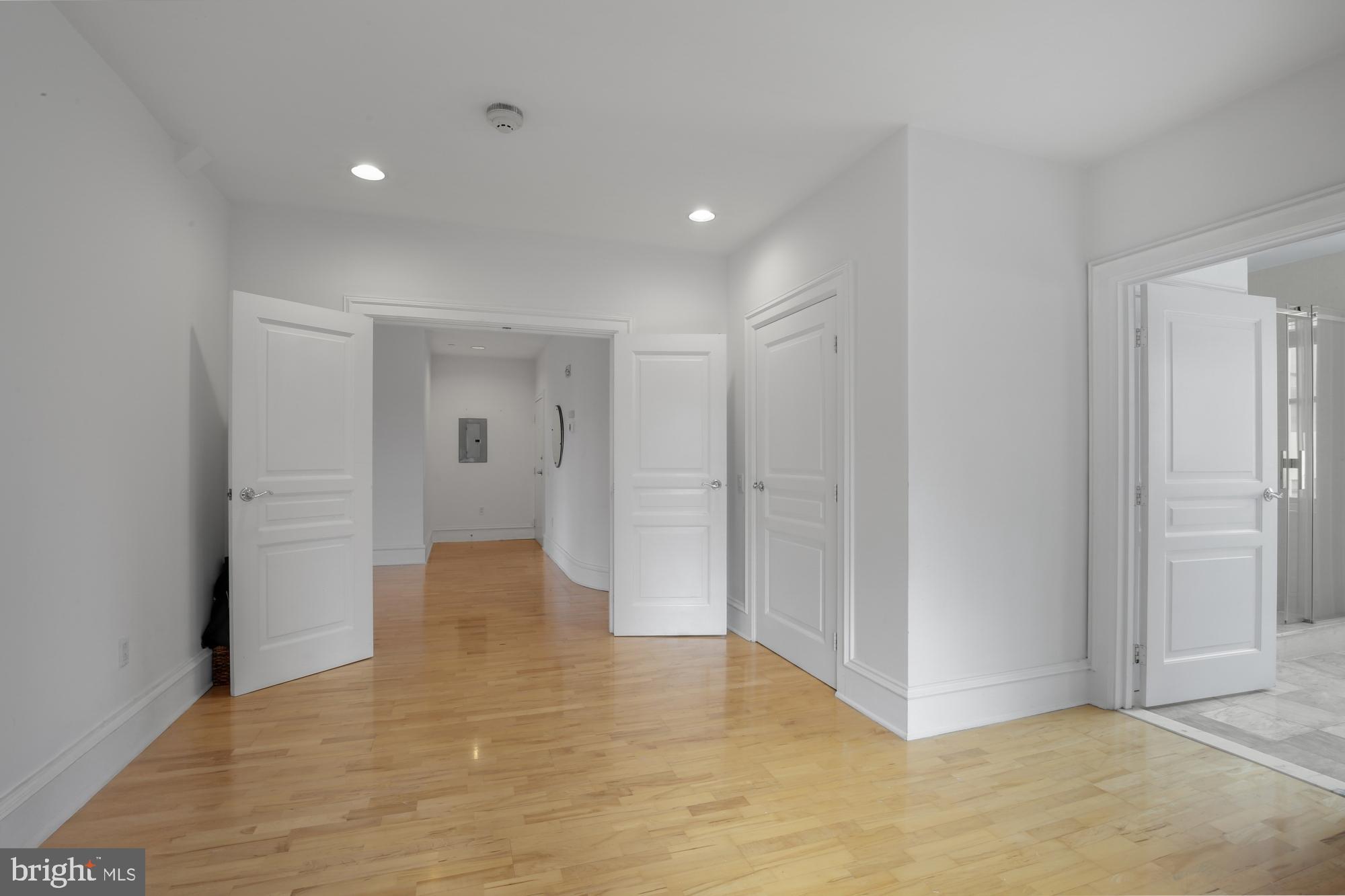 RITTENHOUSE SQUARE - Residential Lease