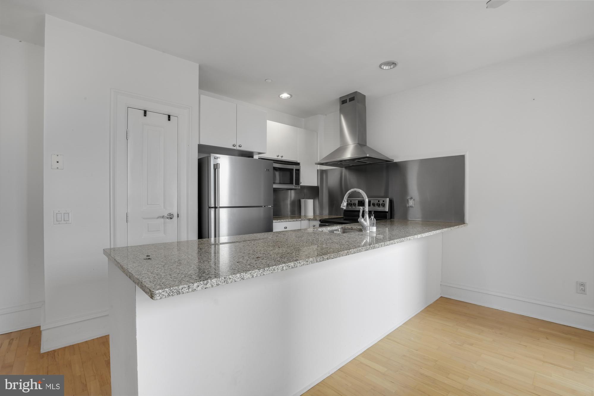 RITTENHOUSE SQUARE - Residential Lease