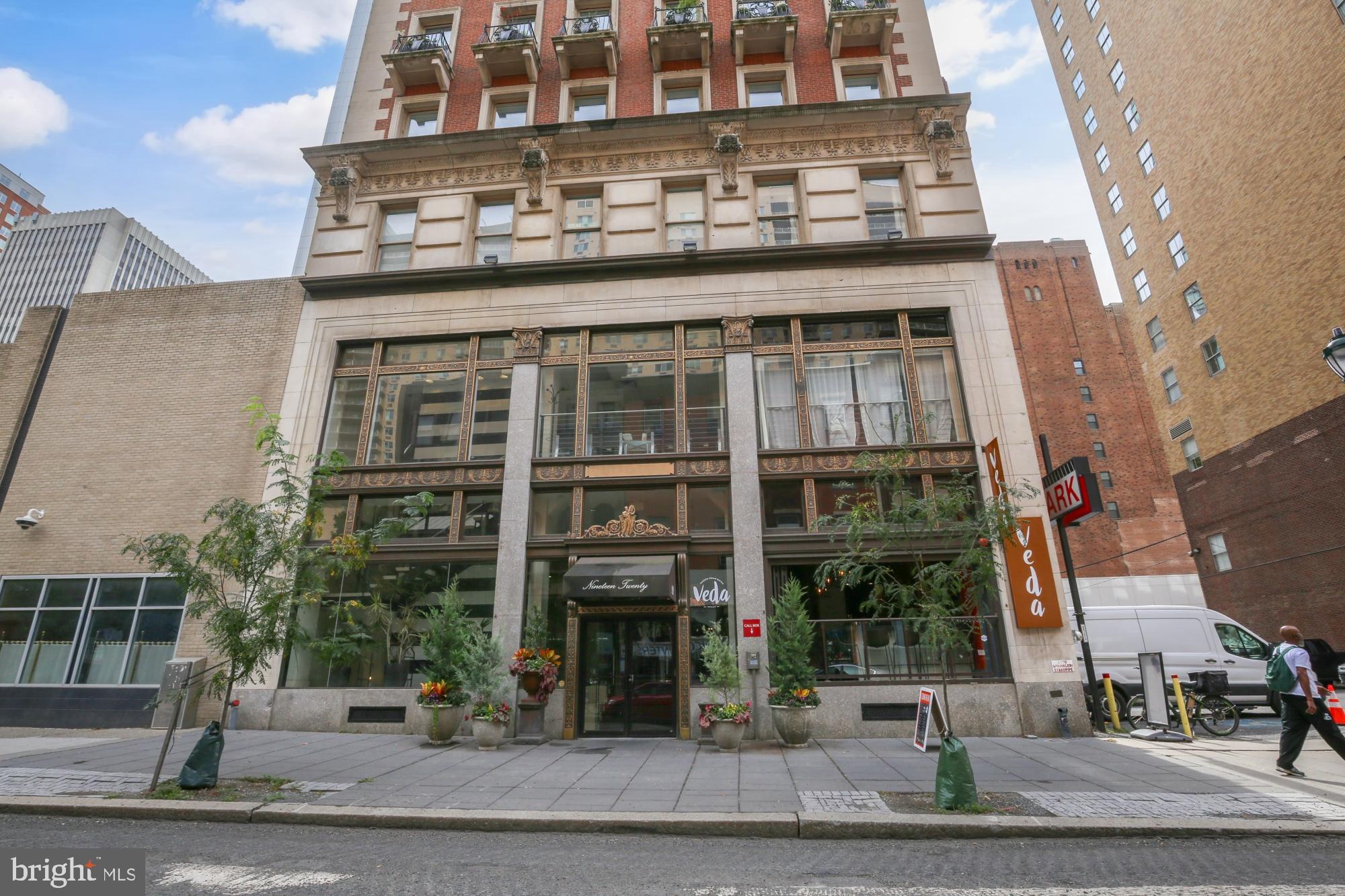 RITTENHOUSE SQUARE - Residential Lease