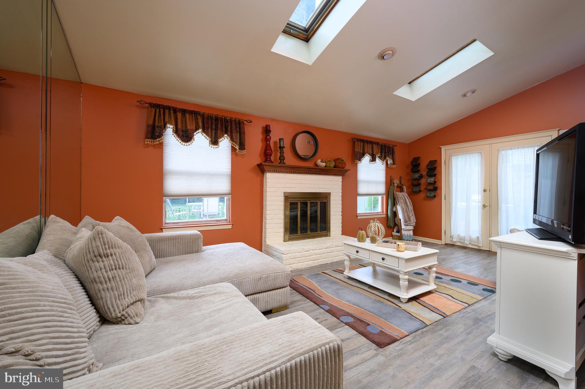 100 ACRE WOODS - Residential