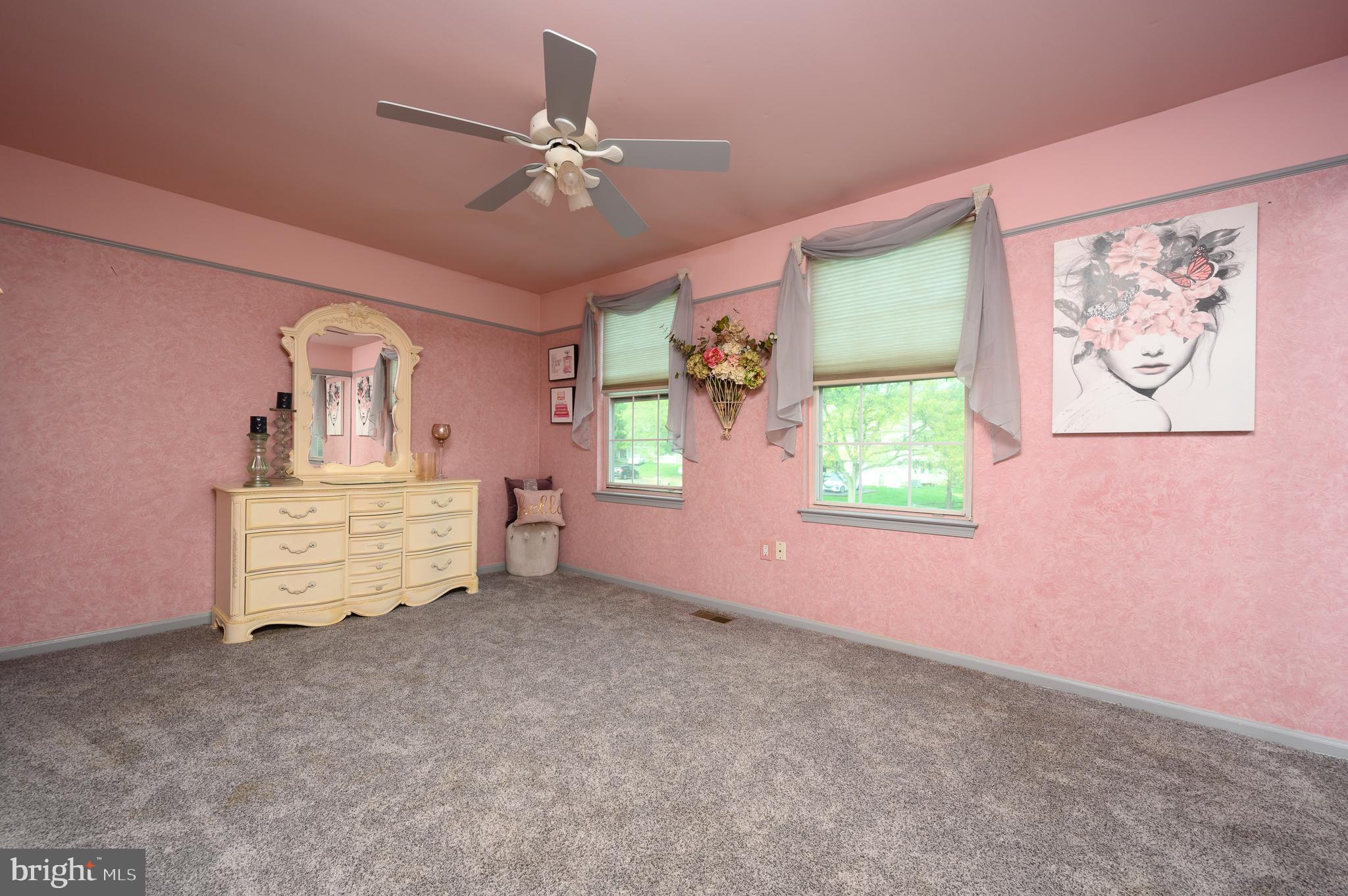 100 ACRE WOODS - Residential