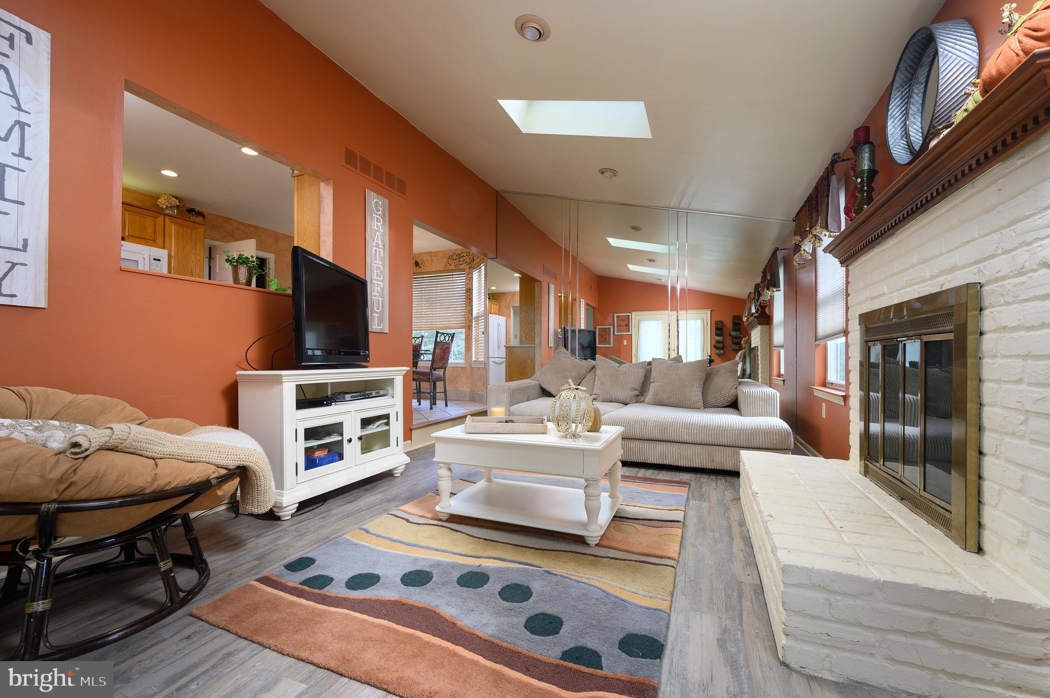 100 ACRE WOODS - Residential