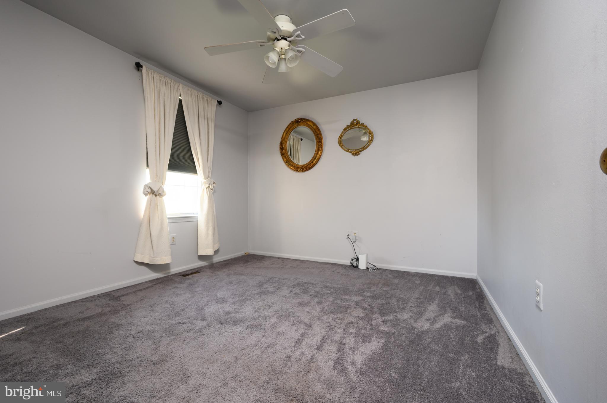 100 ACRE WOODS - Residential