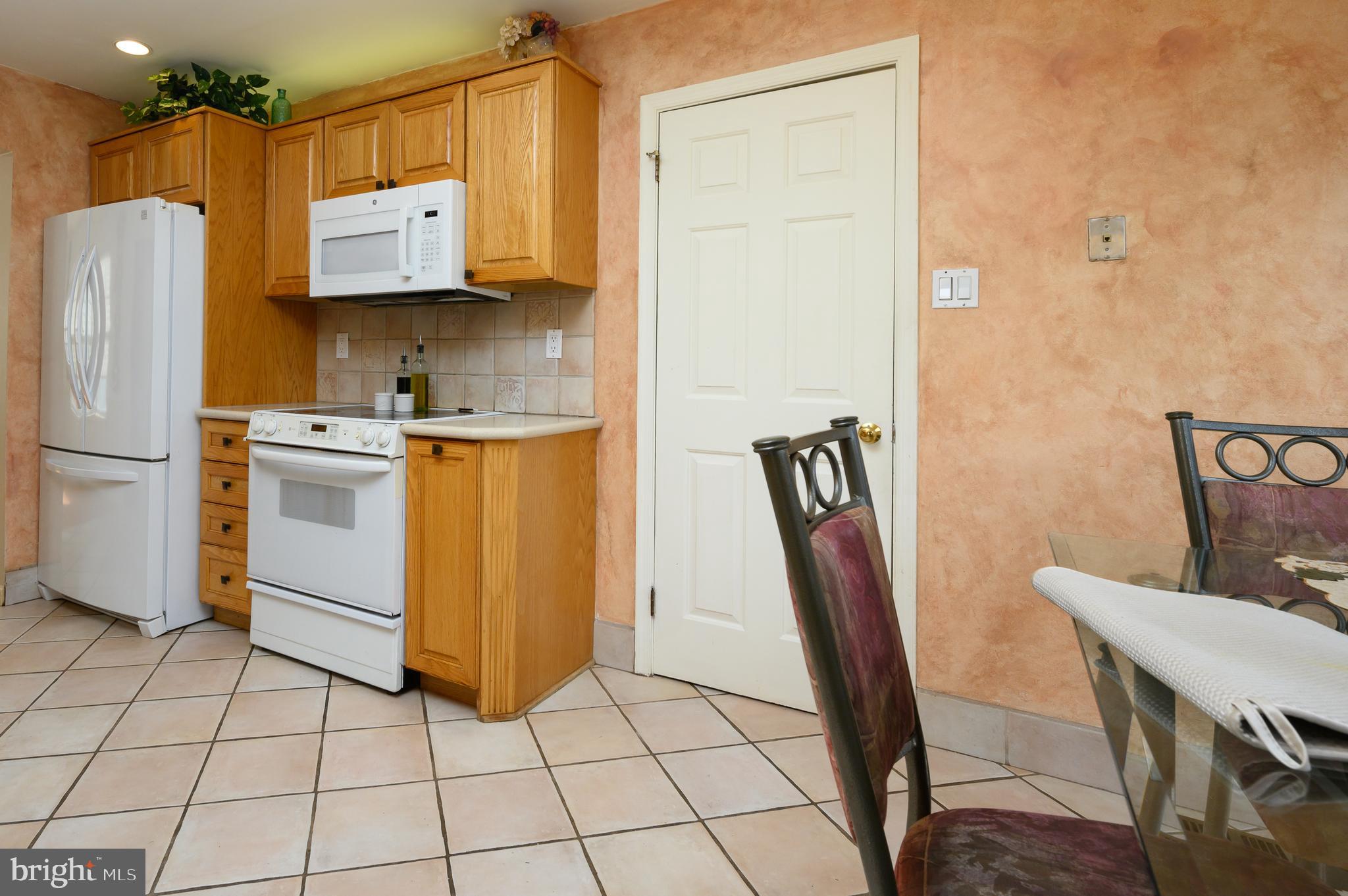 100 ACRE WOODS - Residential