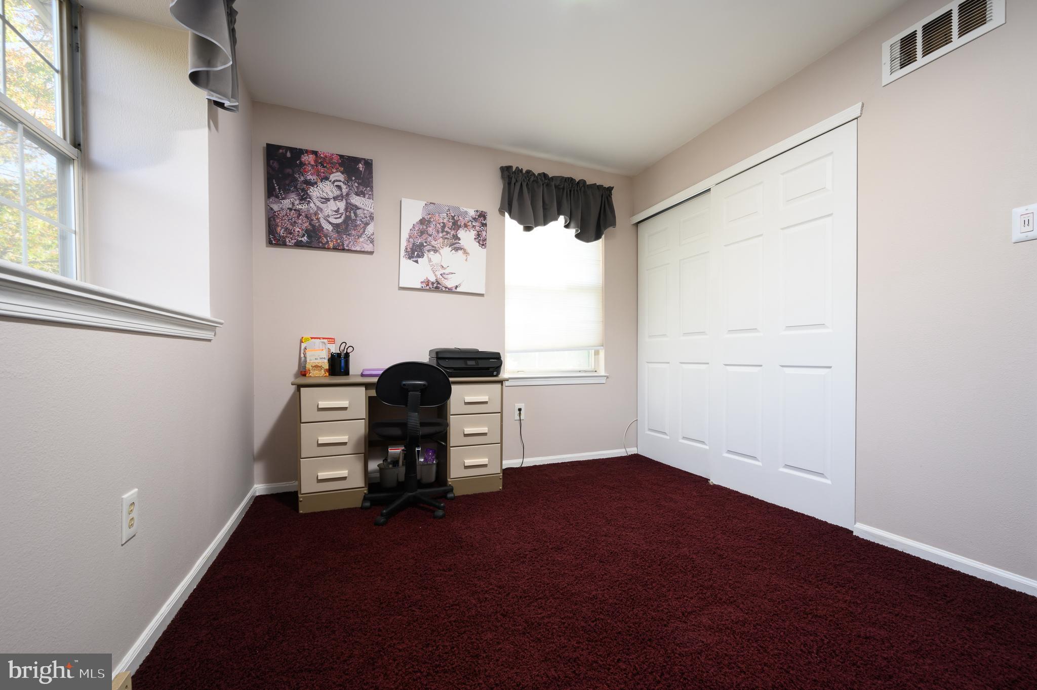 100 ACRE WOODS - Residential