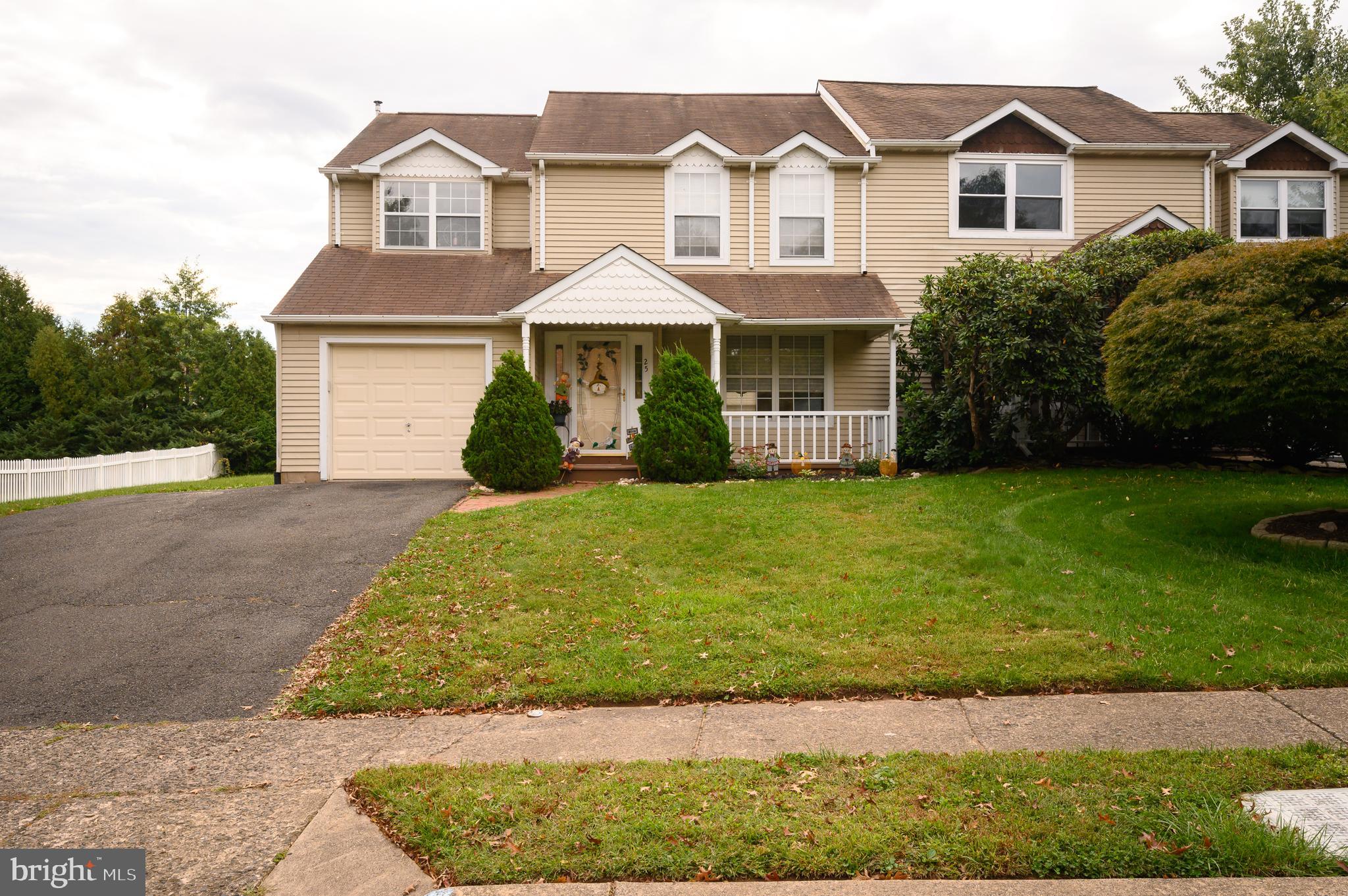 100 ACRE WOODS - Residential